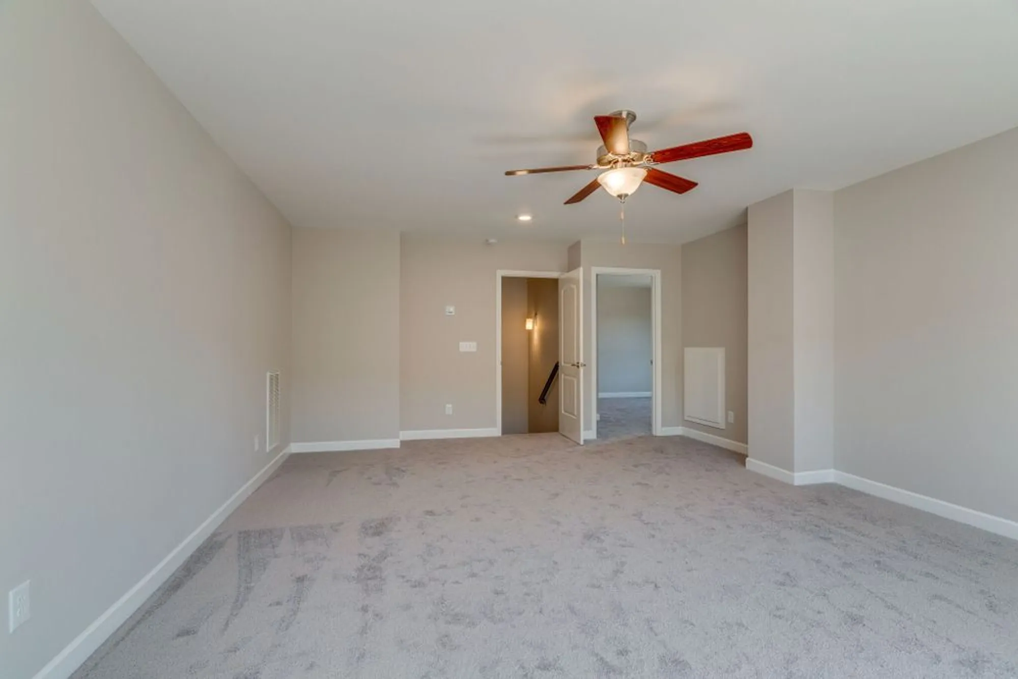 Property Slideshow image 21 of 37 | 7207 maddenwood ln, Hermitage, TN, 37076