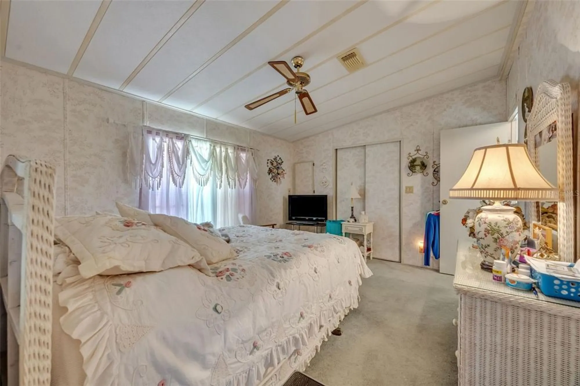 Property Slideshow image 23 of 41 | 109 lyonia ln, Wildwood, FL, 34785