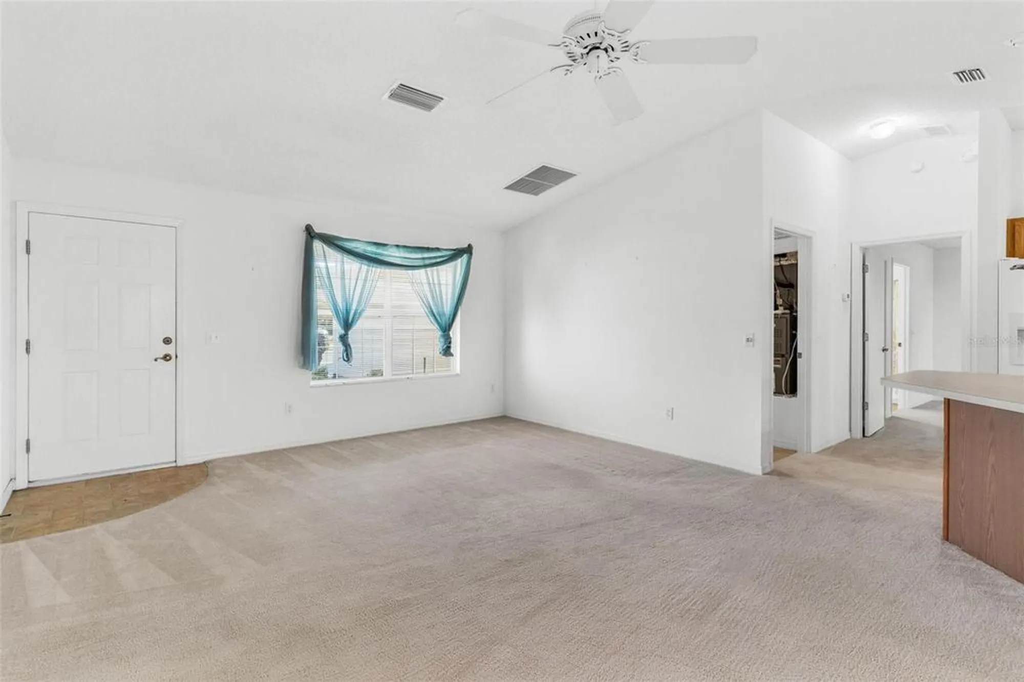 Property Slideshow image 9 of 45 | 2732 privada dr, The Villages, FL, 32162