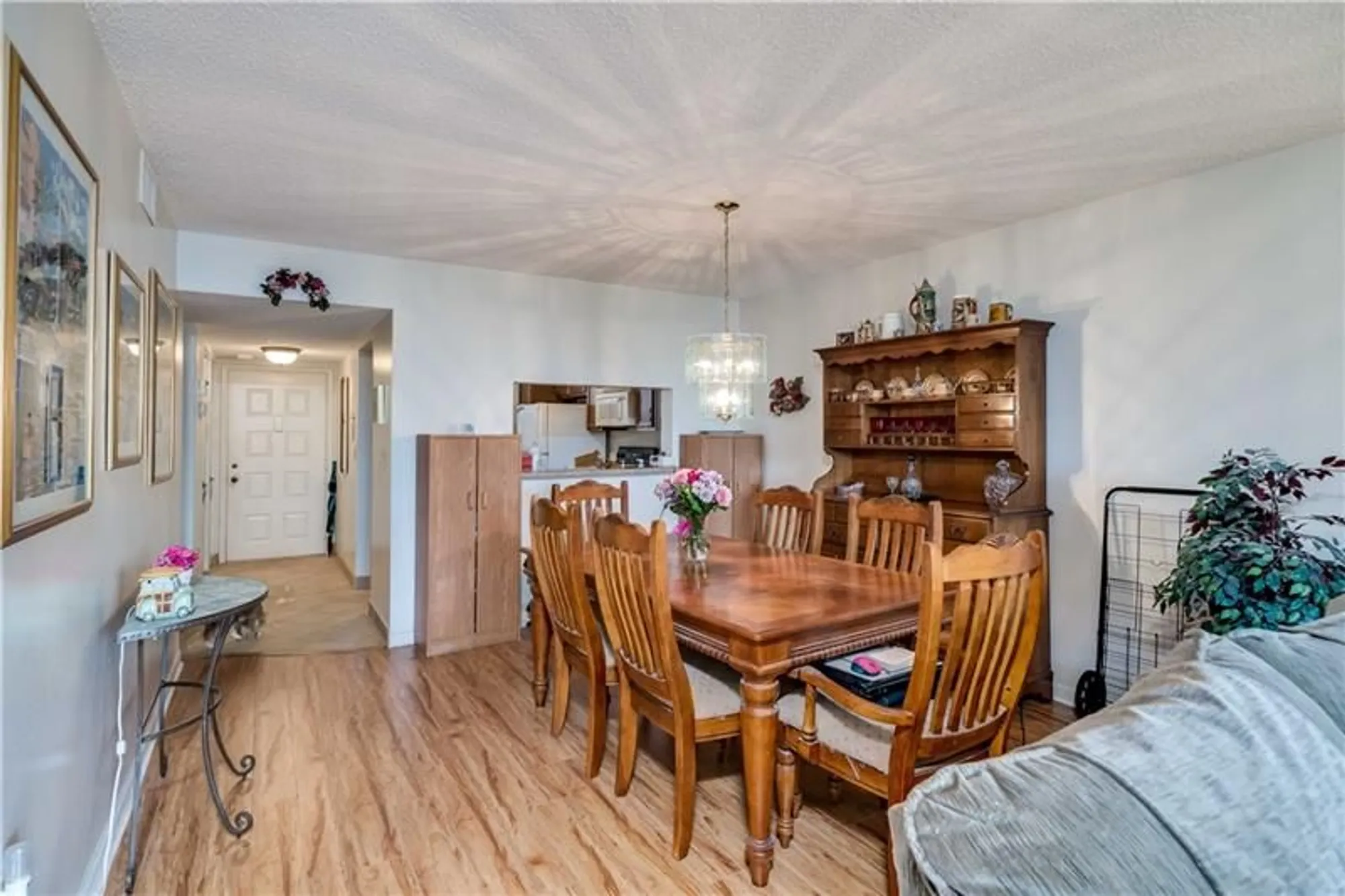 Property Slideshow image 5 of 32 | 3521 environ blvd apt 209, Lauderhill, FL, 33319