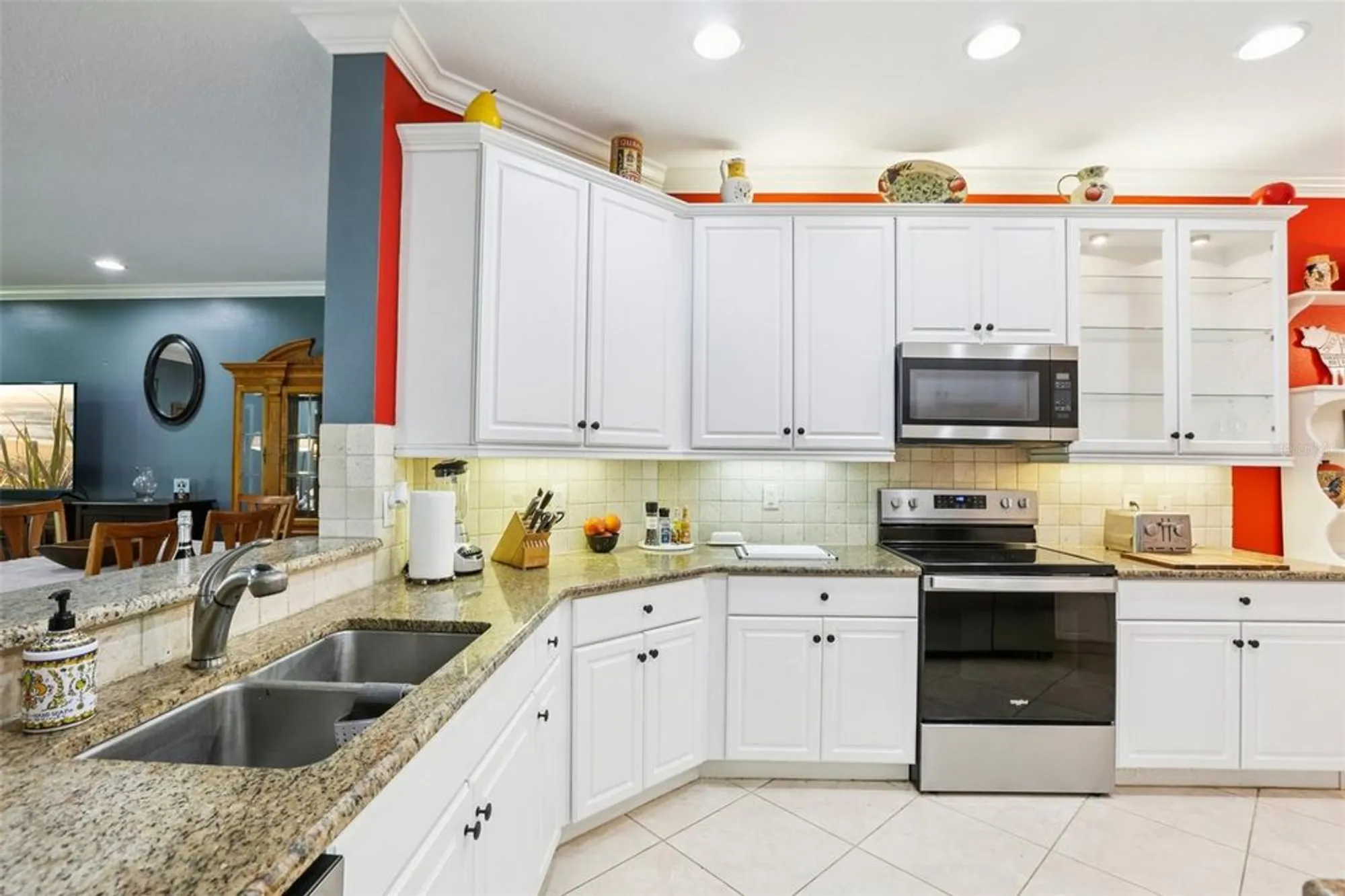 Property Slideshow image 13 of 73 | 15820 aurora lake cir, Wimauma, FL, 33598