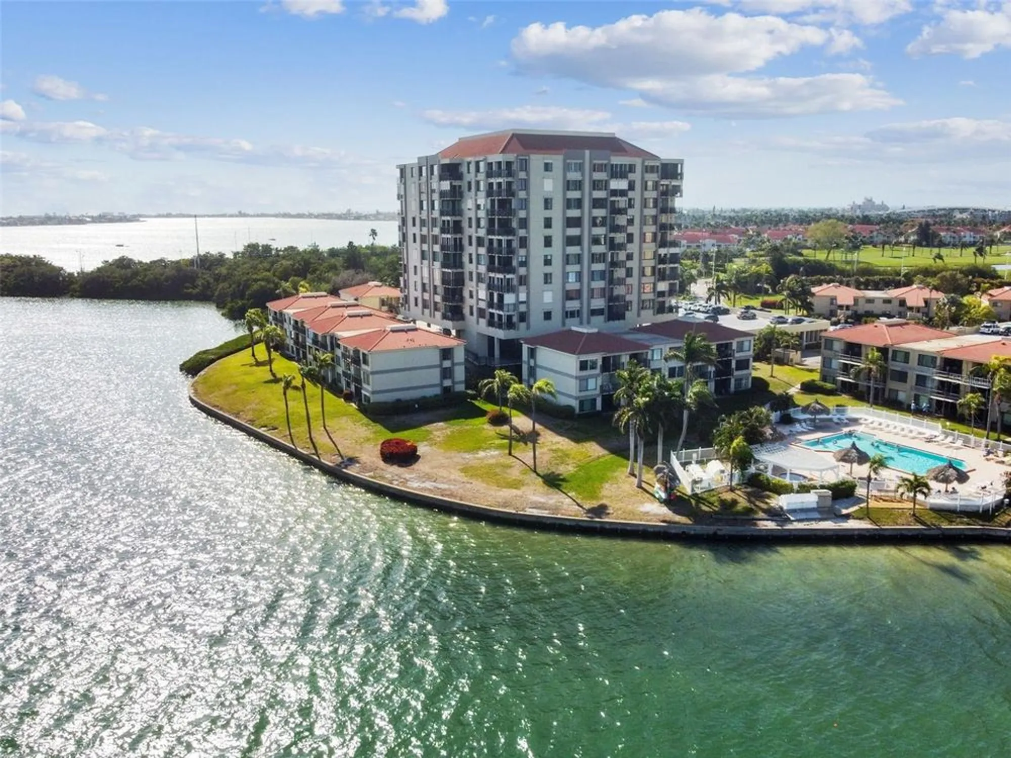Property Slideshow image 57 of 70 | 6372 palma del mar blvd s apt 605, St Petersburg, FL, 33715