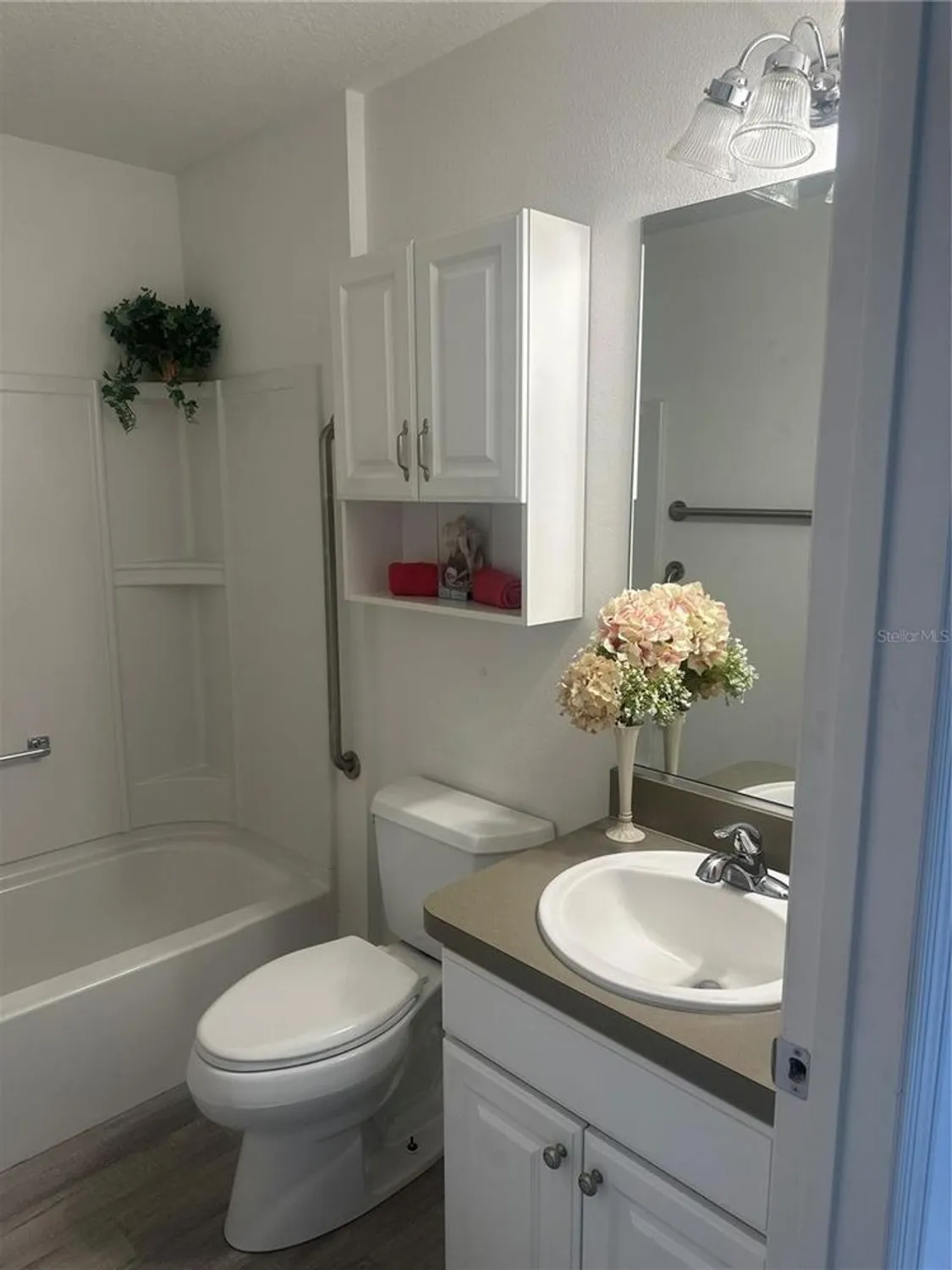 Property Slideshow image 22 of 33 | 2291 montbrook pl, The Villages, FL, 32162