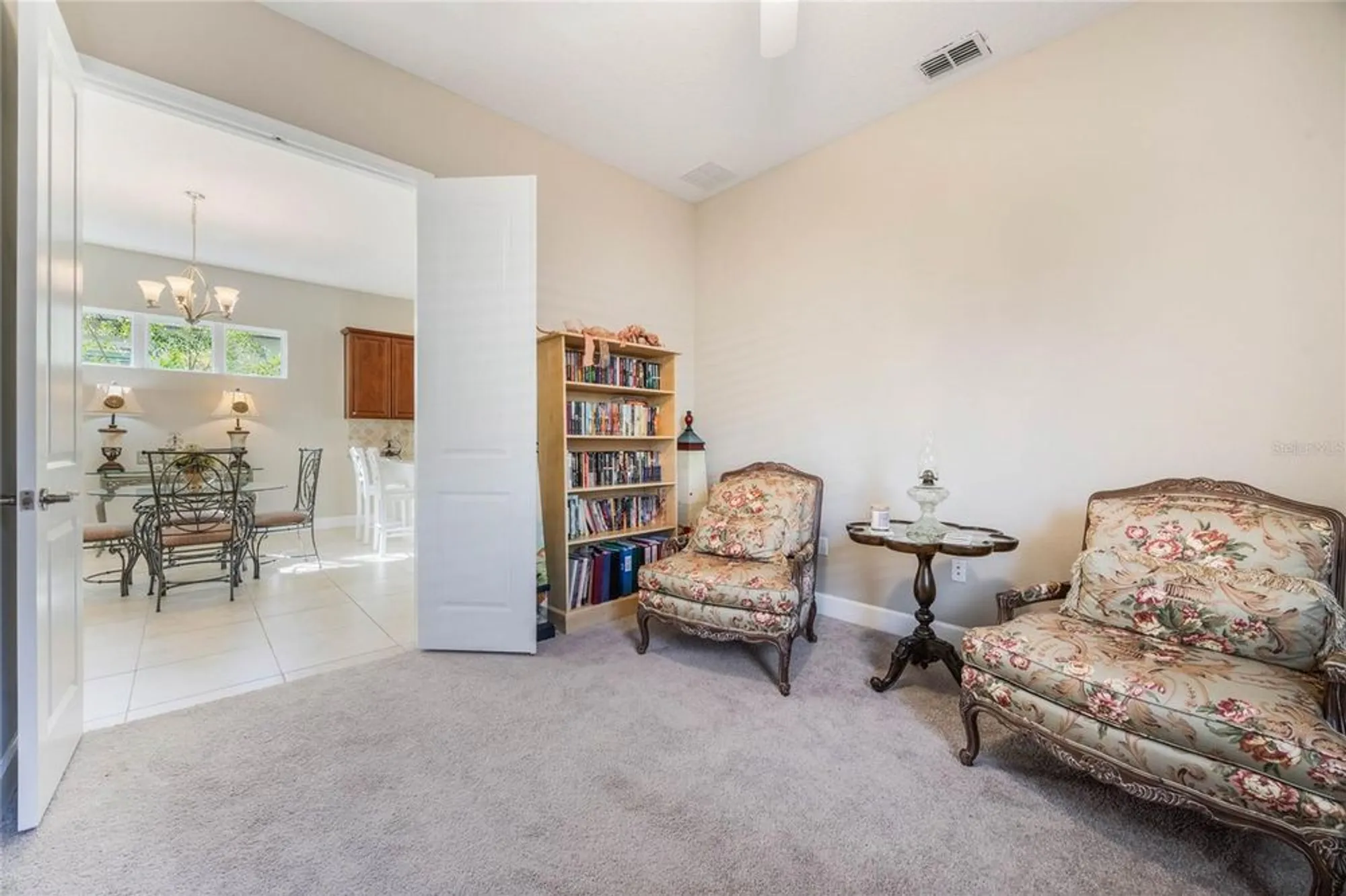 Property Slideshow image 8 of 22 | 430 cypress hills way, Deland, FL, 32724