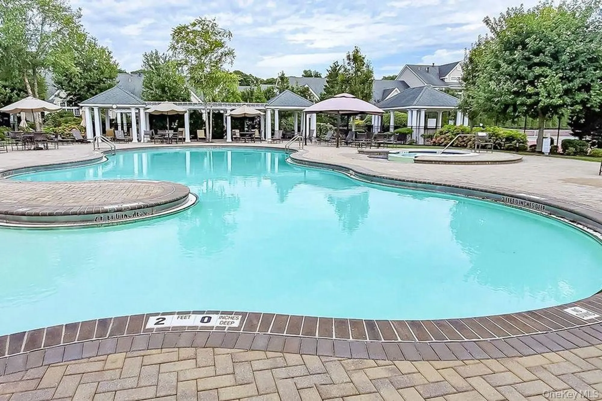 Property Slideshow image 22 of 26 | 22 sonata ct, Lake Grove, NY, 11755