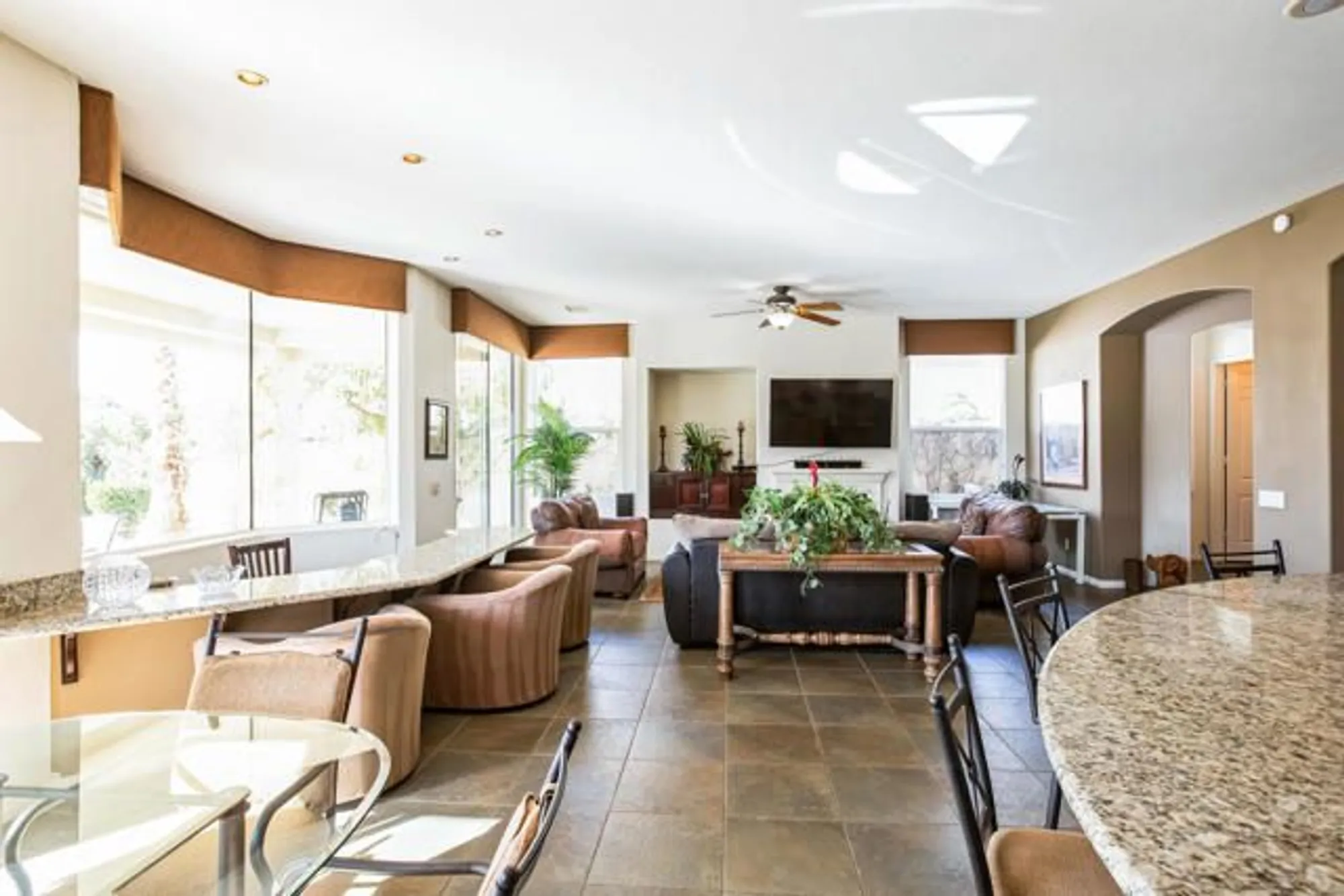 Property Slideshow image 11 of 37 | 57575 seminole dr, La Quinta, CA, 92253
