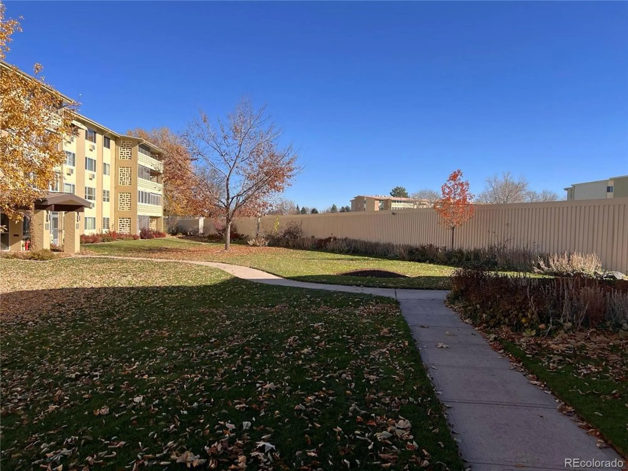 Property Slideshow image 28 of 28 | 660 s alton way 4a, Denver, CO, 80247