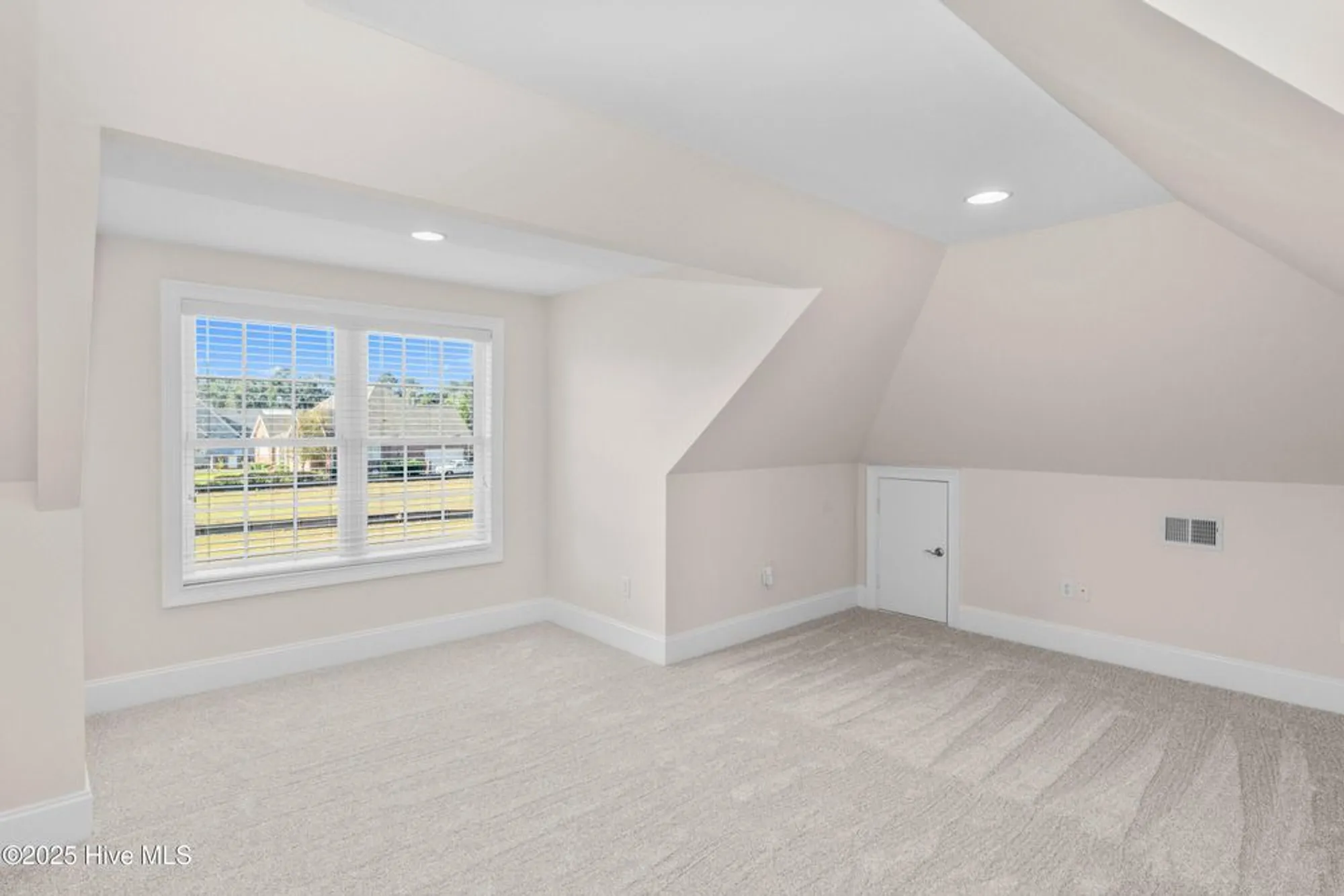 Property Slideshow image 44 of 71 | 433 crow creek dr, Calabash, NC, 28467