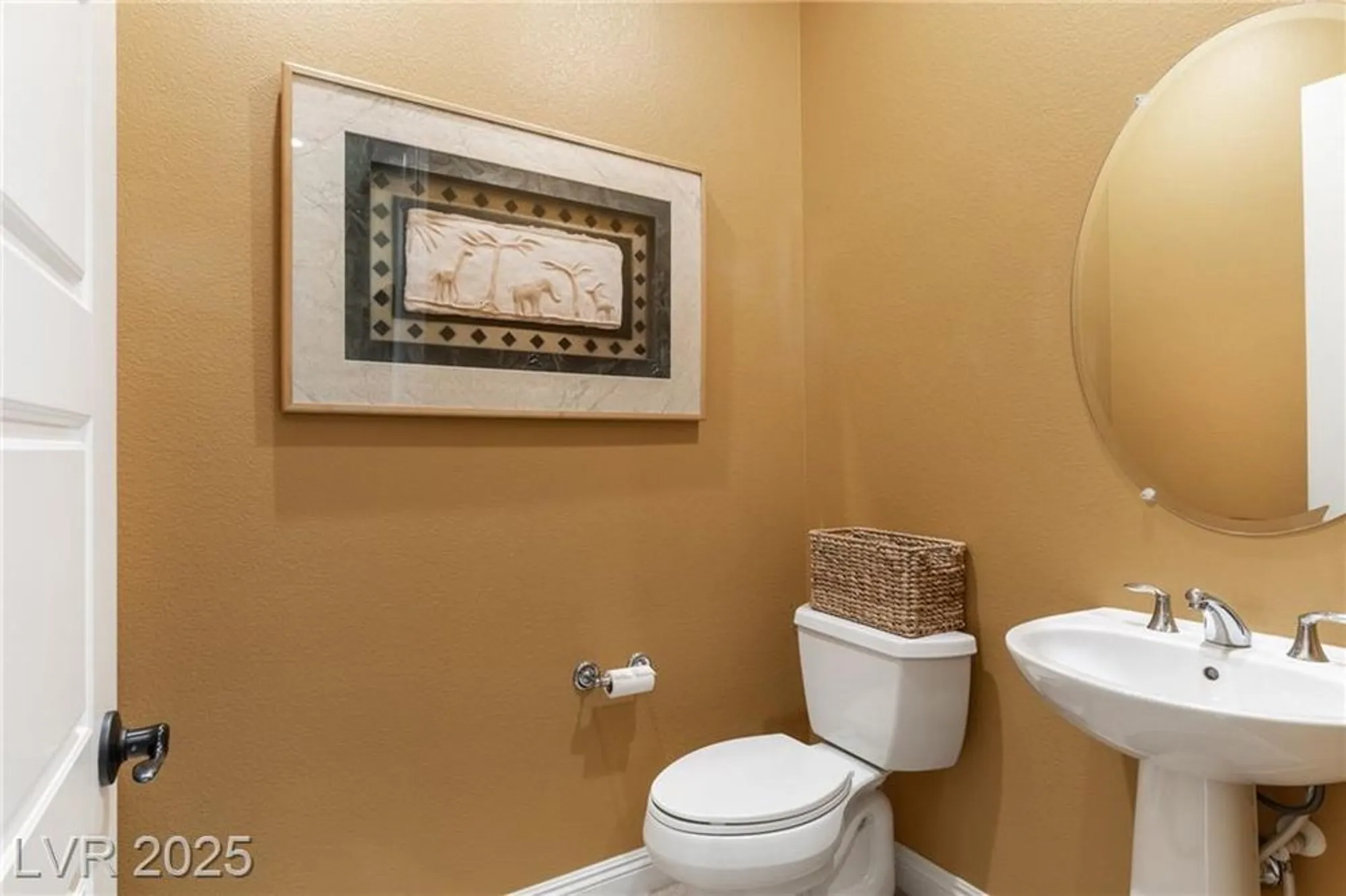 Property Slideshow image 38 of 93 | 6826 regency crest ave, Las Vegas, NV, 89148