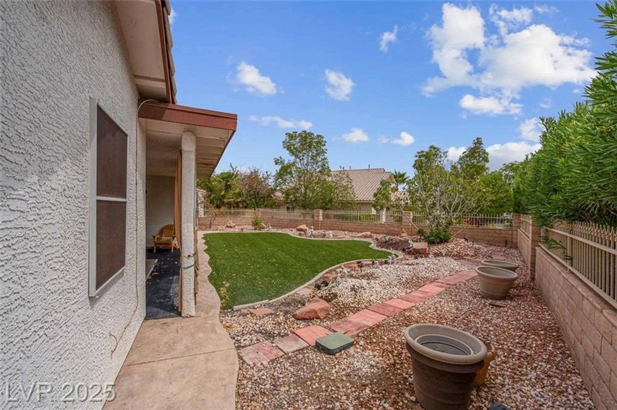 Property Slideshow image 42 of 46 | 5204 rim view ln, Las Vegas, NV, 89130
