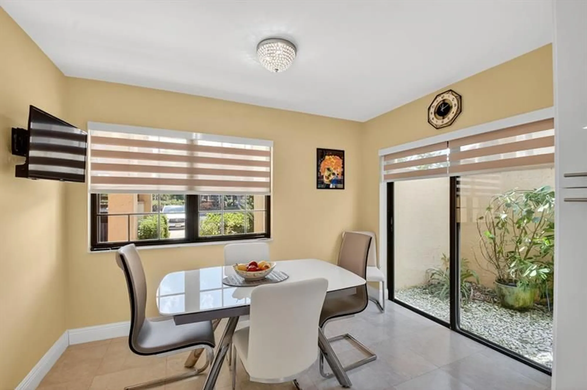 Property Slideshow image 6 of 100 | 6448 aspen glen cir -, Boynton Beach, FL, 33437