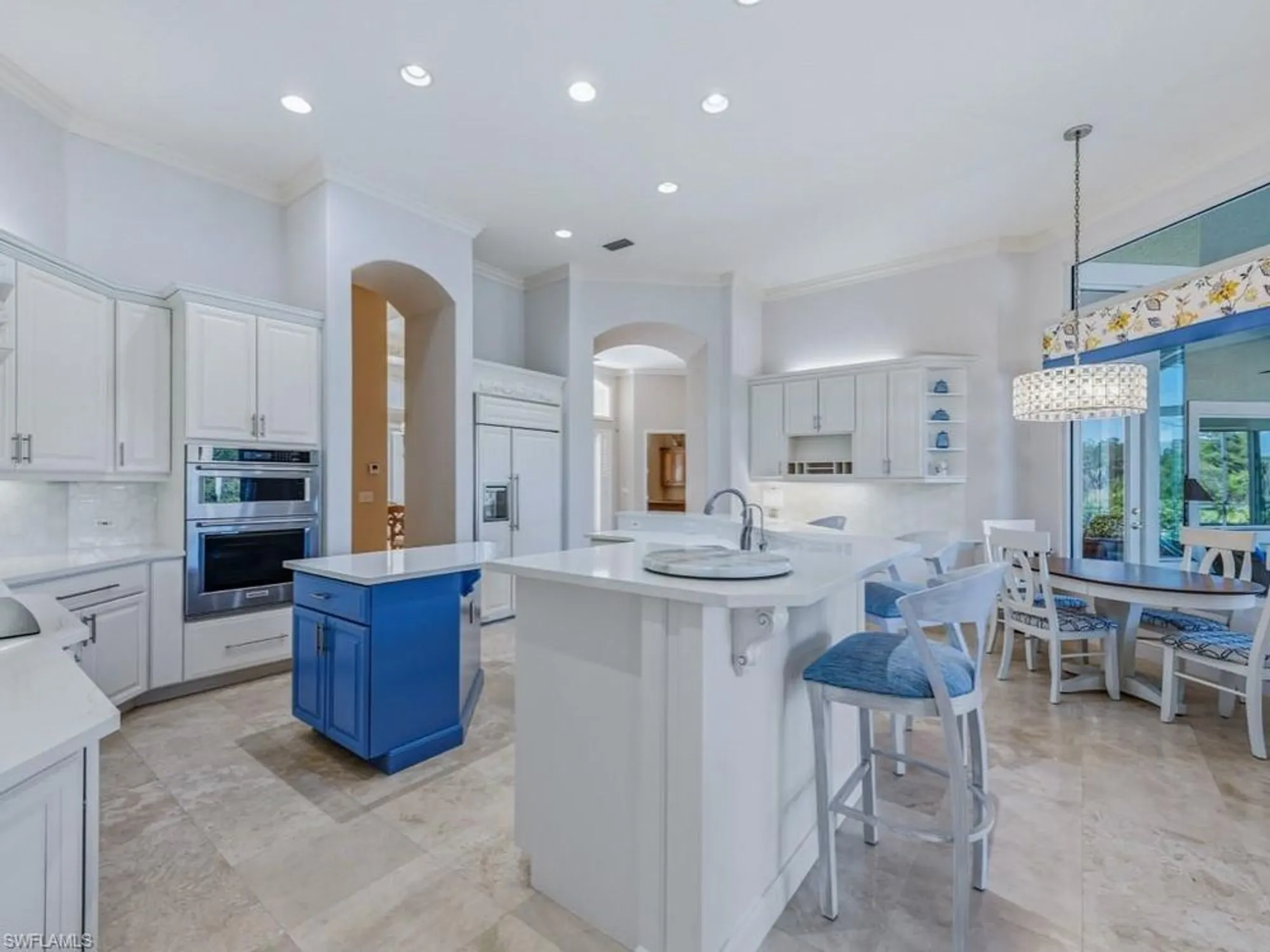 Property Slideshow image 10 of 48 | 3440 creekview dr, Bonita Springs, FL, 34134