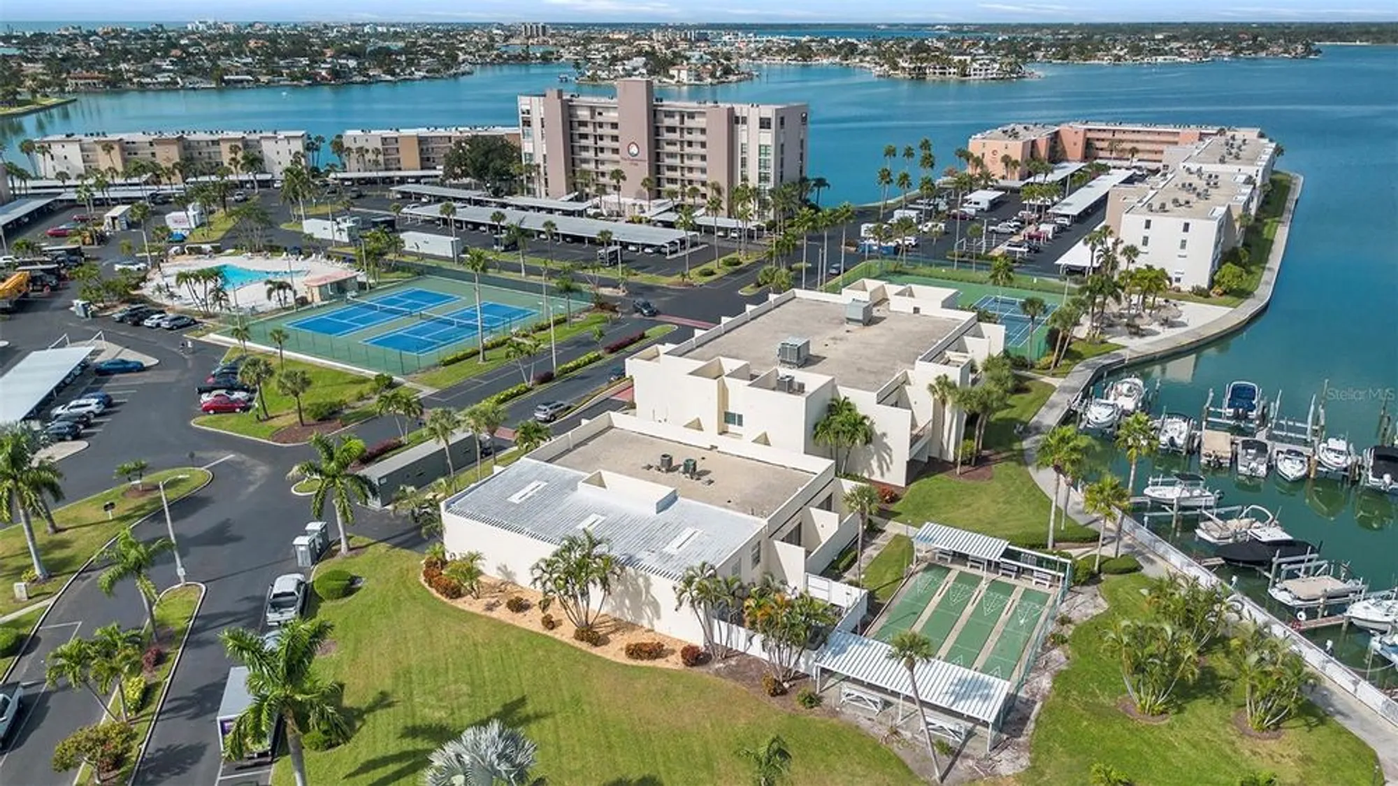 Property Slideshow image 29 of 30 | 7400 sun island dr 111, South Pasadena, FL, 33707