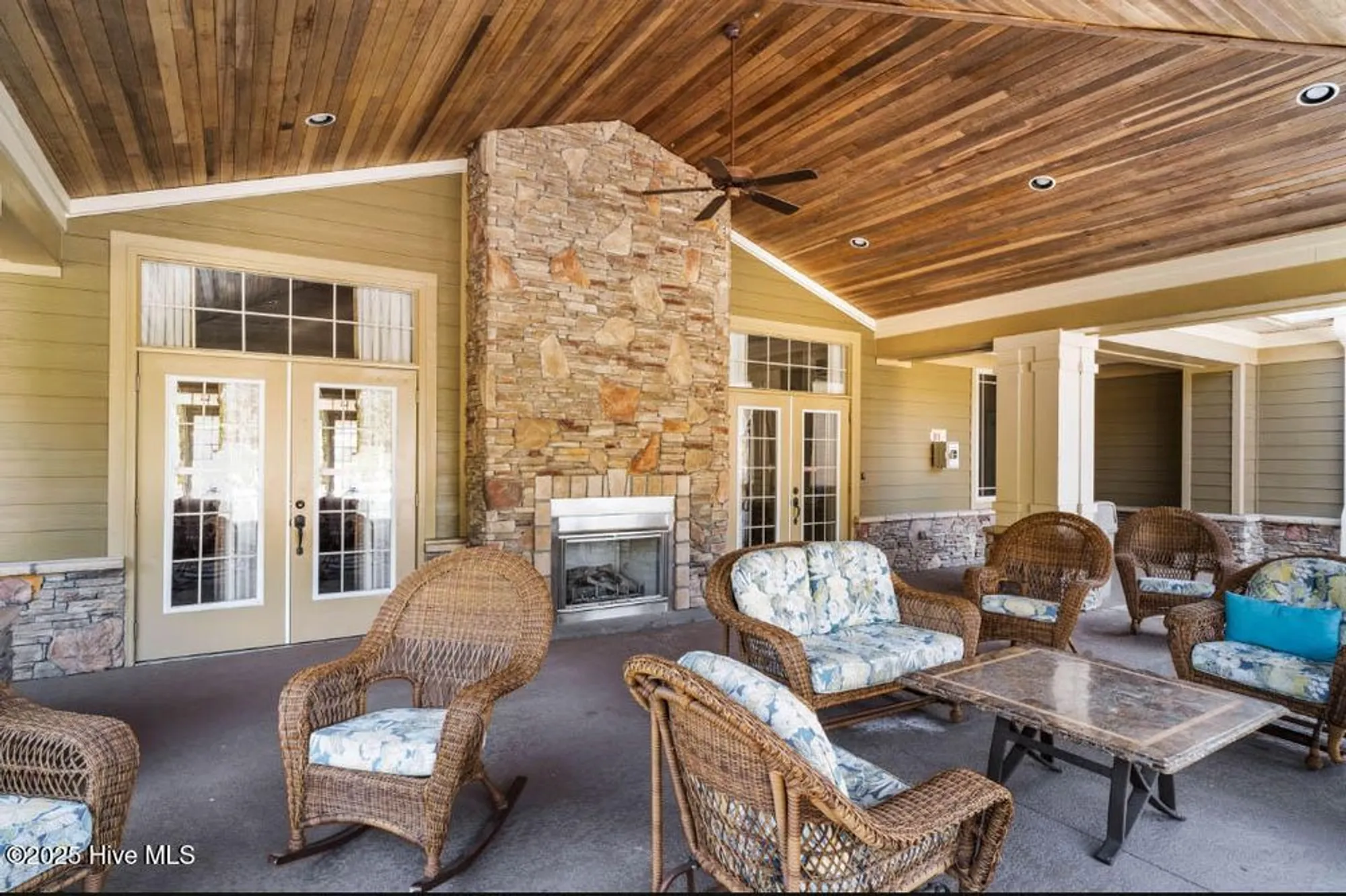 Property Slideshow image 69 of 71 | 433 crow creek dr, Calabash, NC, 28467
