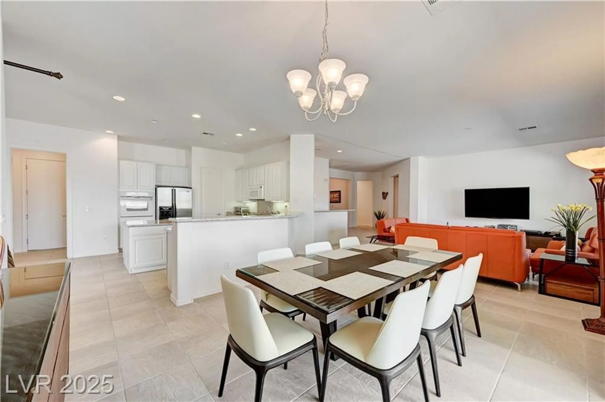 Property Slideshow image 10 of 45 | 2183 clearwater lake dr, Henderson, NV, 89044