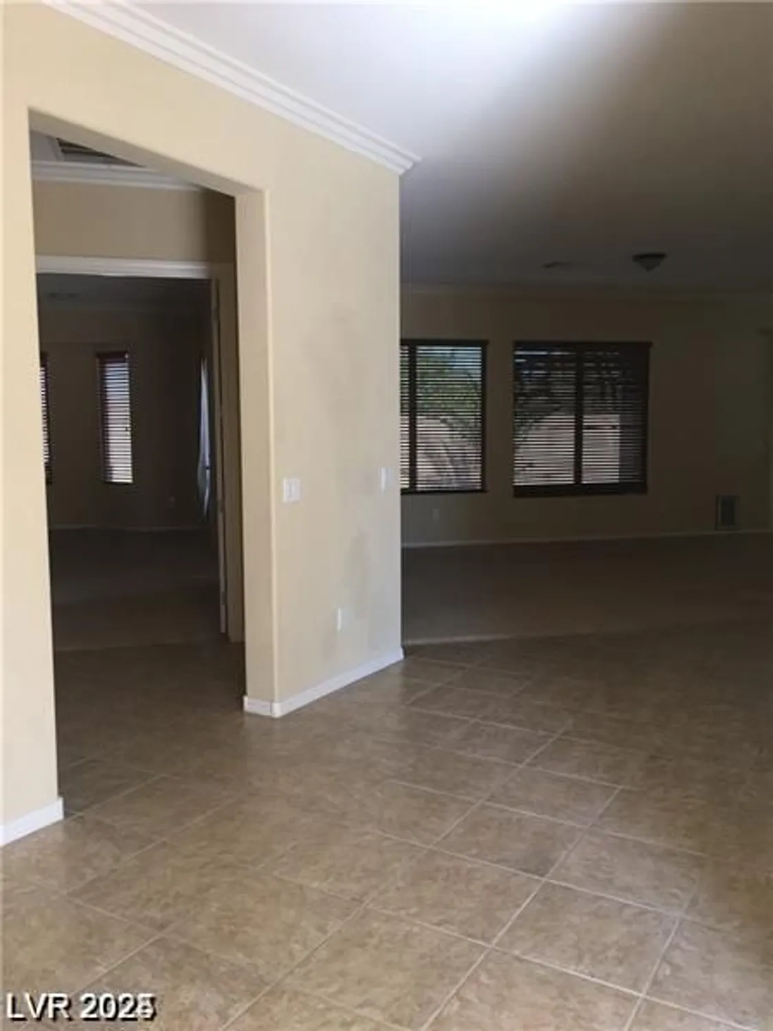 Property Slideshow image 11 of 35 | 2175 clearwater lake dr, Henderson, NV, 89044