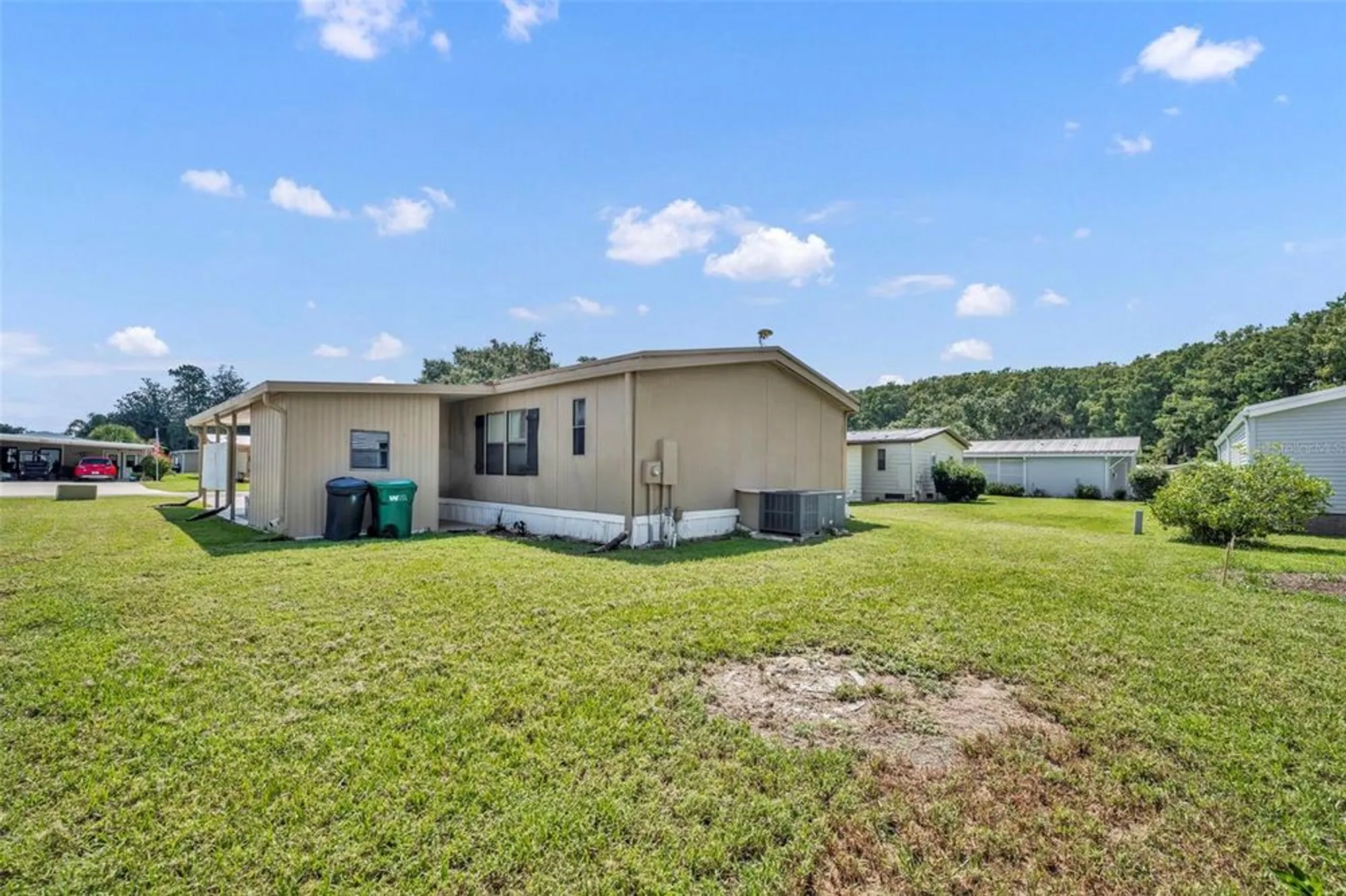 Property Slideshow image 28 of 41 | 109 lyonia ln, Wildwood, FL, 34785