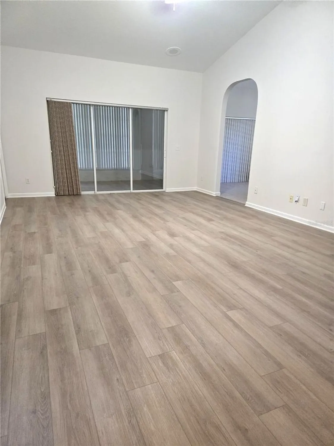 Property Slideshow image 3 of 20 | 2352 nw 53rd avenue rd, Ocala, FL, 34482