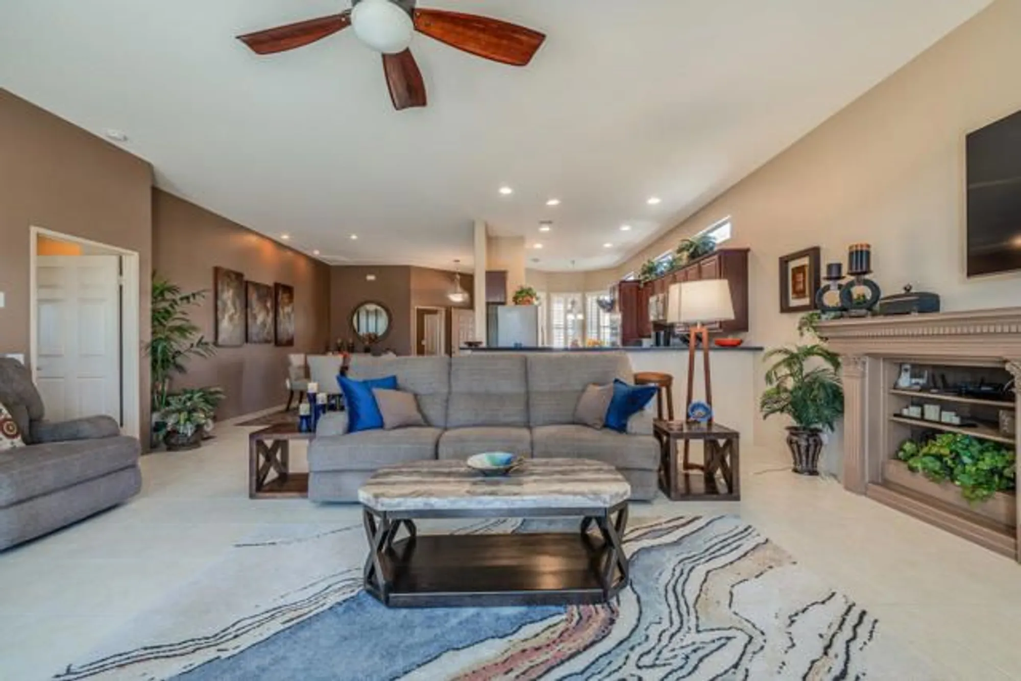 Property Slideshow image 19 of 30 | 44390 royal lytham dr, Indio, CA, 92201