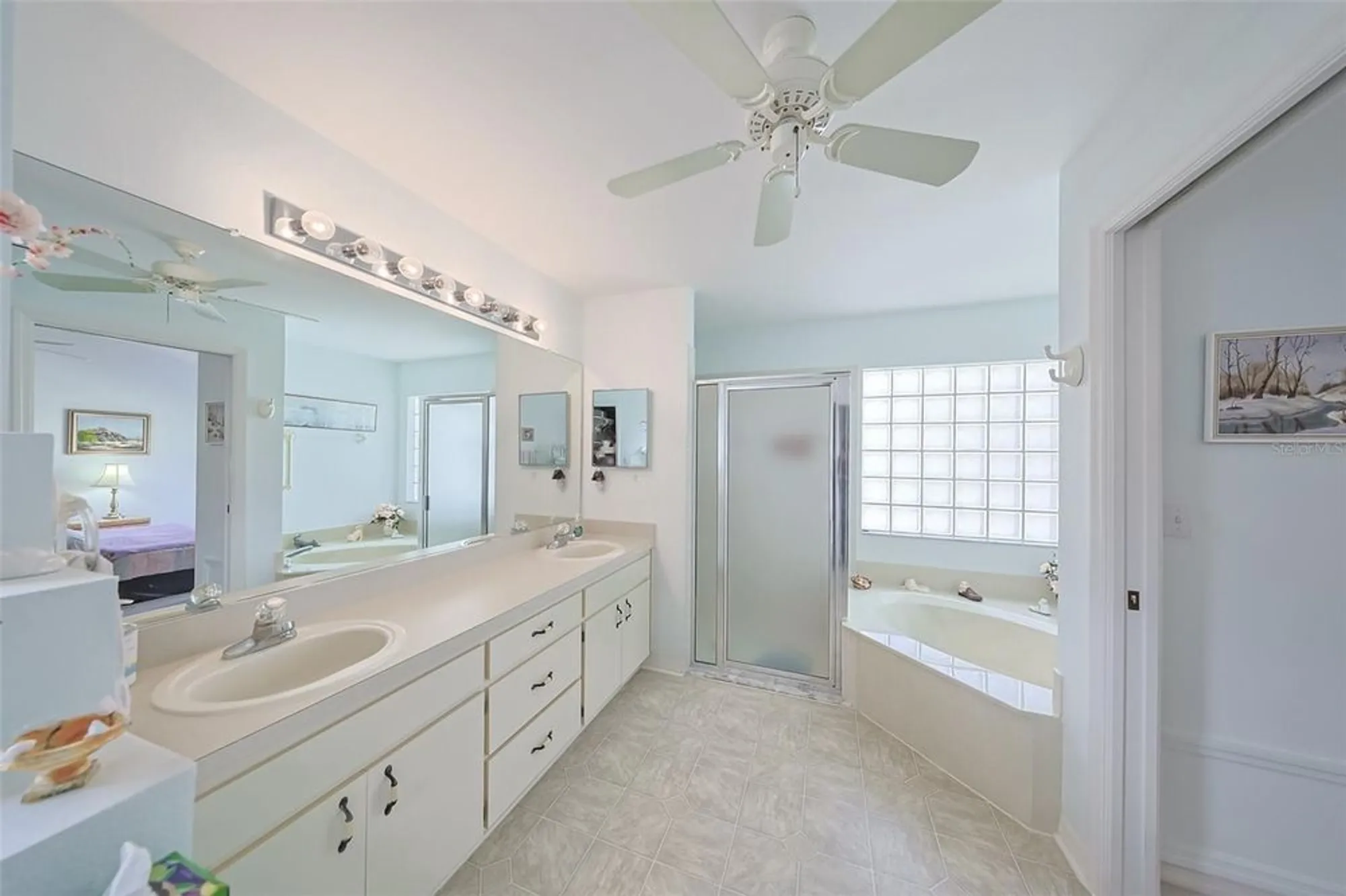 Property Slideshow image 17 of 43 | 1619 brookton green dr, Sun City Center, FL, 33573