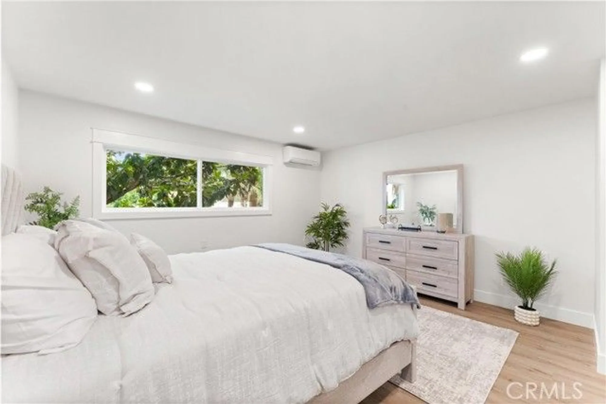 Property Slideshow image 23 of 47 | 2f w via, Laguna Woods, CA, 92637