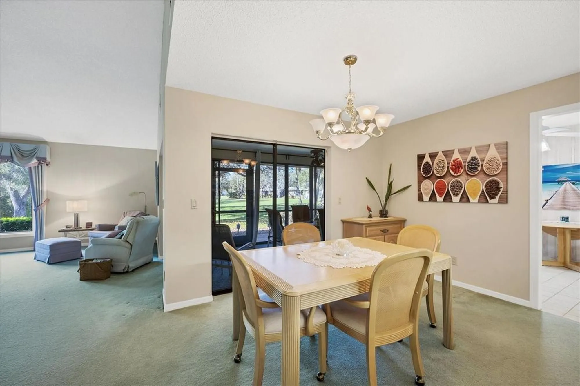 Property Slideshow image 12 of 59 | 3825 wilshire cir 1, Sarasota, FL, 34238