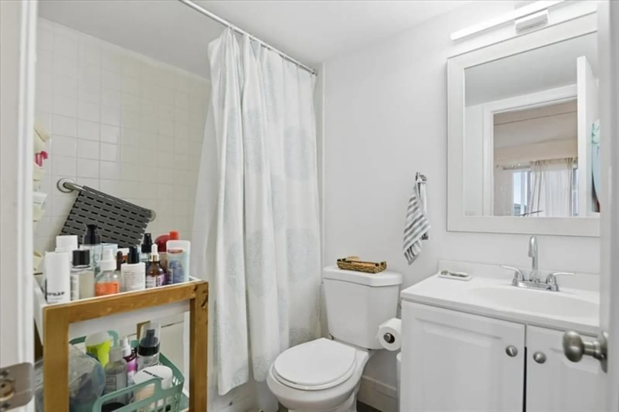 Property Slideshow image 19 of 29 | 13300 sw 1st st o206, Pembroke Pines, FL, 33027