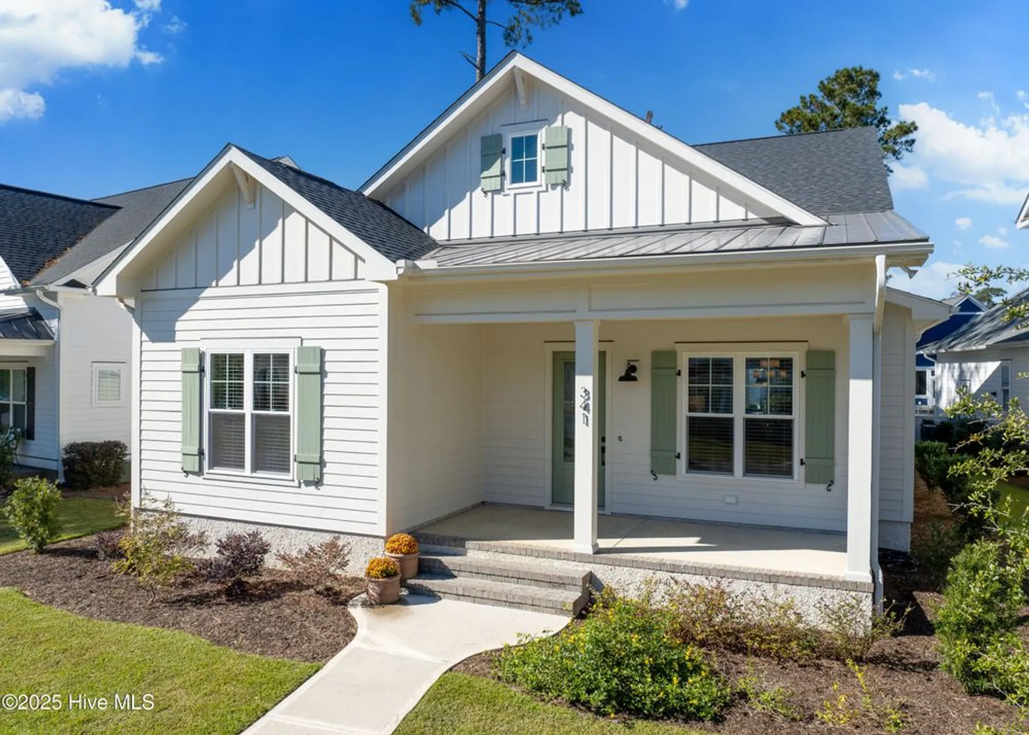 Property Slideshow image 1 of 35 | 341 cornubia dr, Castle Hayne, NC, 28429
