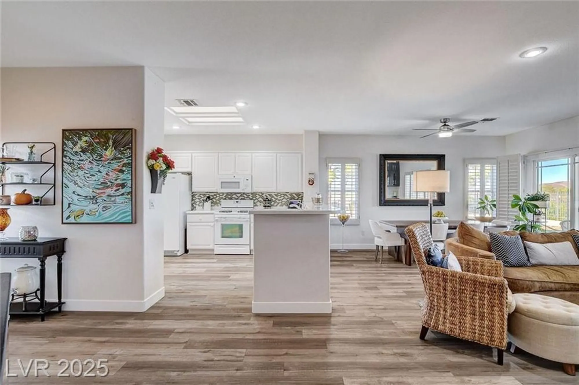 Property Slideshow image 15 of 60 | 1426 fieldbrook st, Henderson, NV, 89052