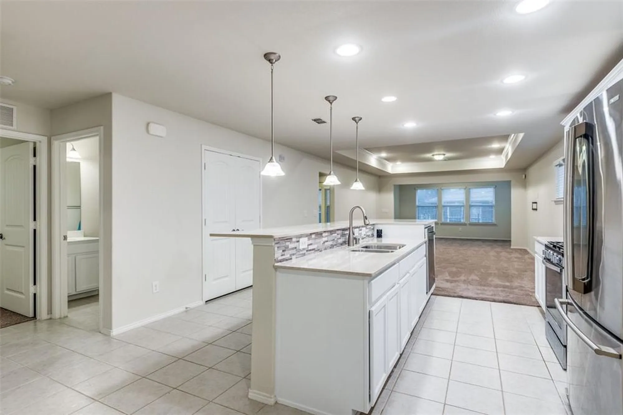 Property Slideshow image 5 of 27 | 7793 gulf walk rd, Frisco, TX, 75036