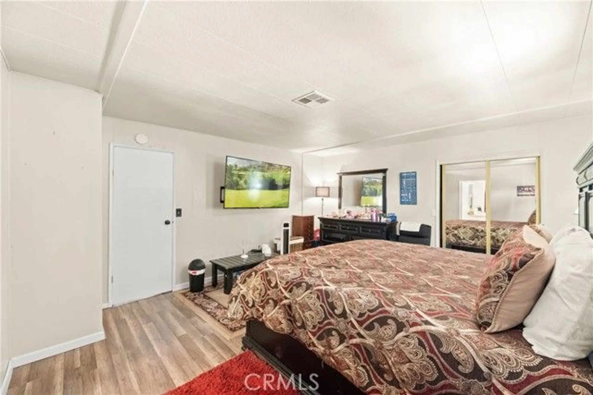 Property Slideshow image 32 of 60 | 2964 silver oak way, Hemet, CA, 92545