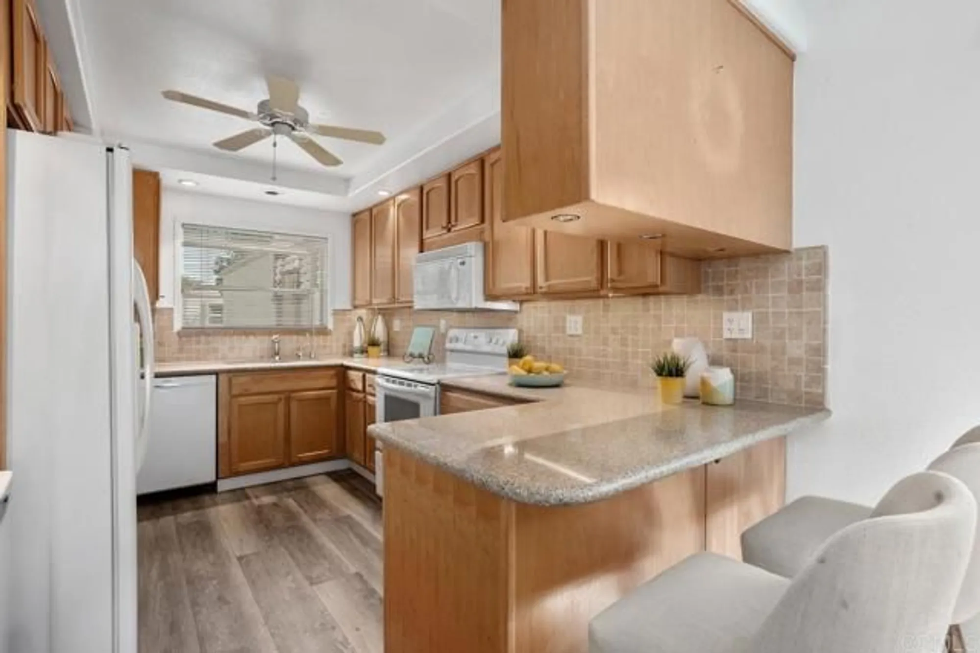 Property Slideshow image 8 of 40 | 3621 vista campana 95, Oceanside, CA, 92057