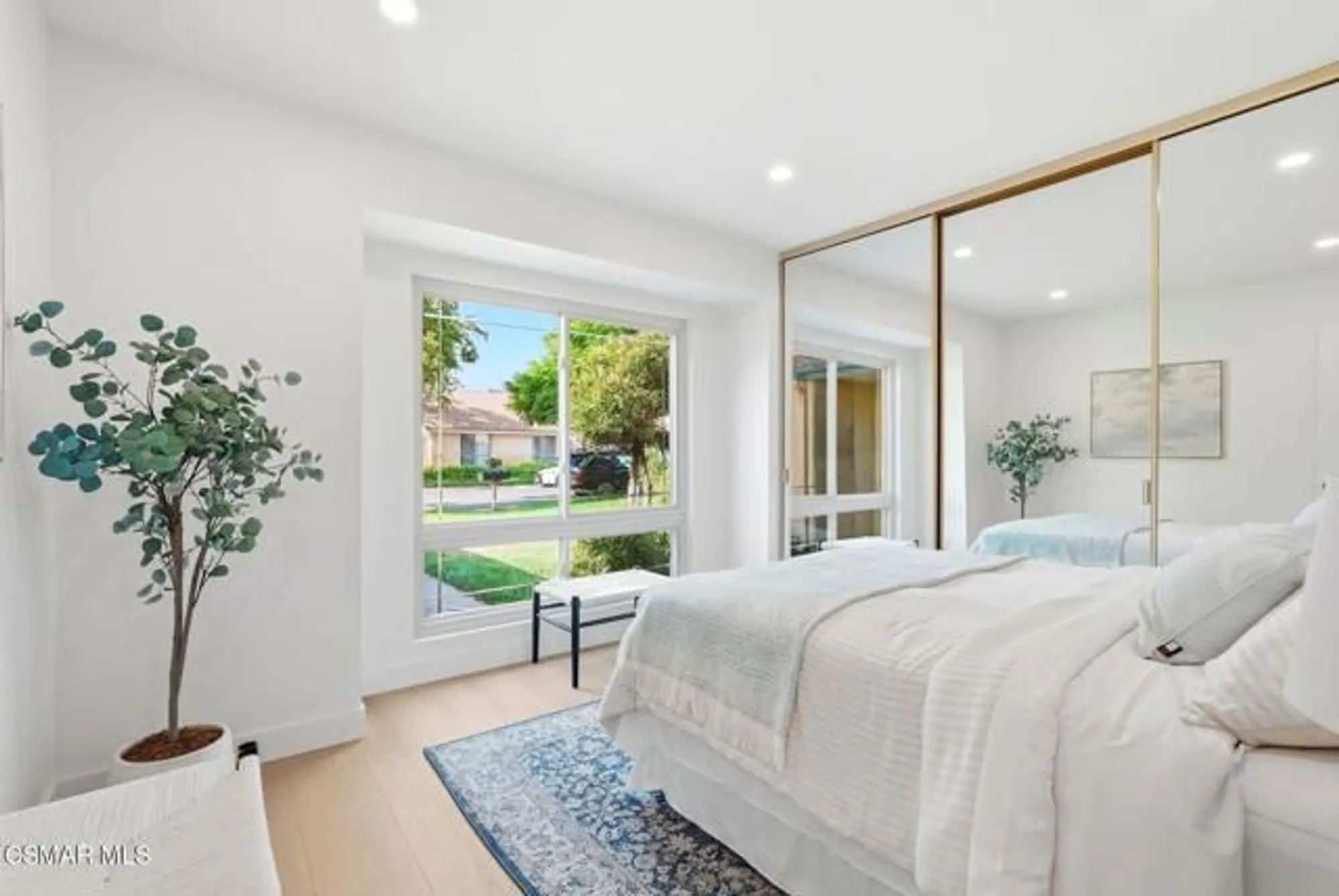 Property Slideshow image 17 of 21 | 5140 village 5, Camarillo, CA, 93012