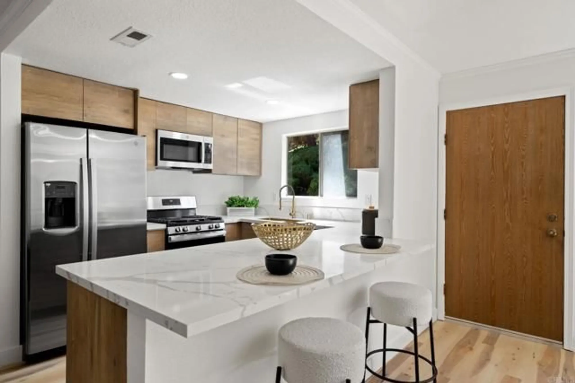 Property Slideshow image 11 of 30 | 4269 black duck way, Oceanside, CA, 92057