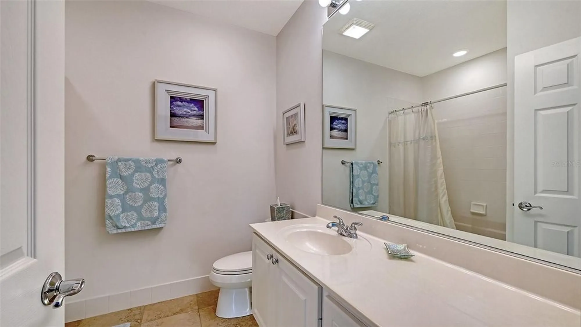 Property Slideshow image 26 of 63 | 1749 burgos dr, Sarasota, FL, 34238
