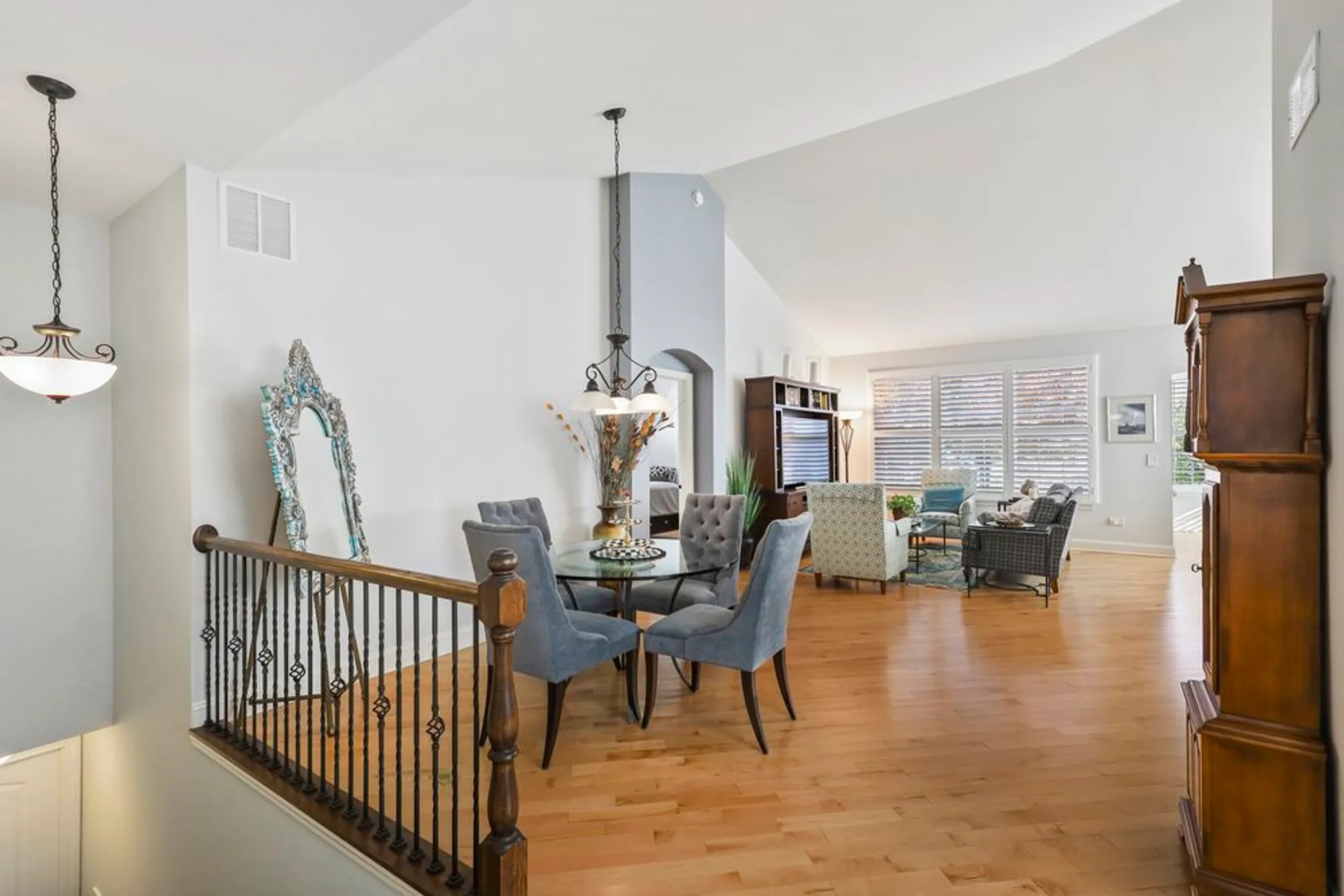 Property Slideshow image 10 of 31 | 2628 drexel dr, Naperville, IL, 60564