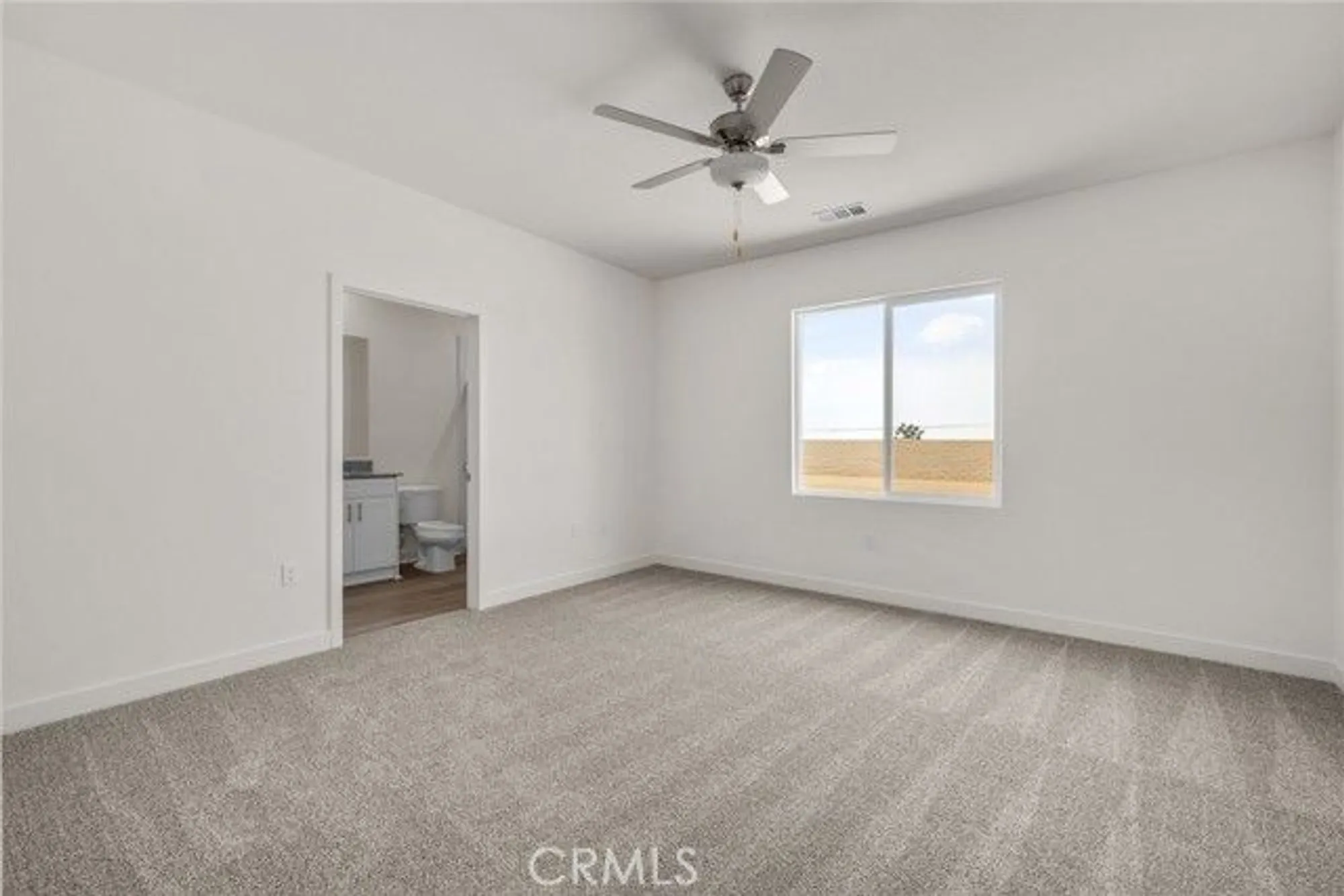 Property Slideshow image 6 of 8 | 14755 indigo rd, Apple Valley, CA, 92307