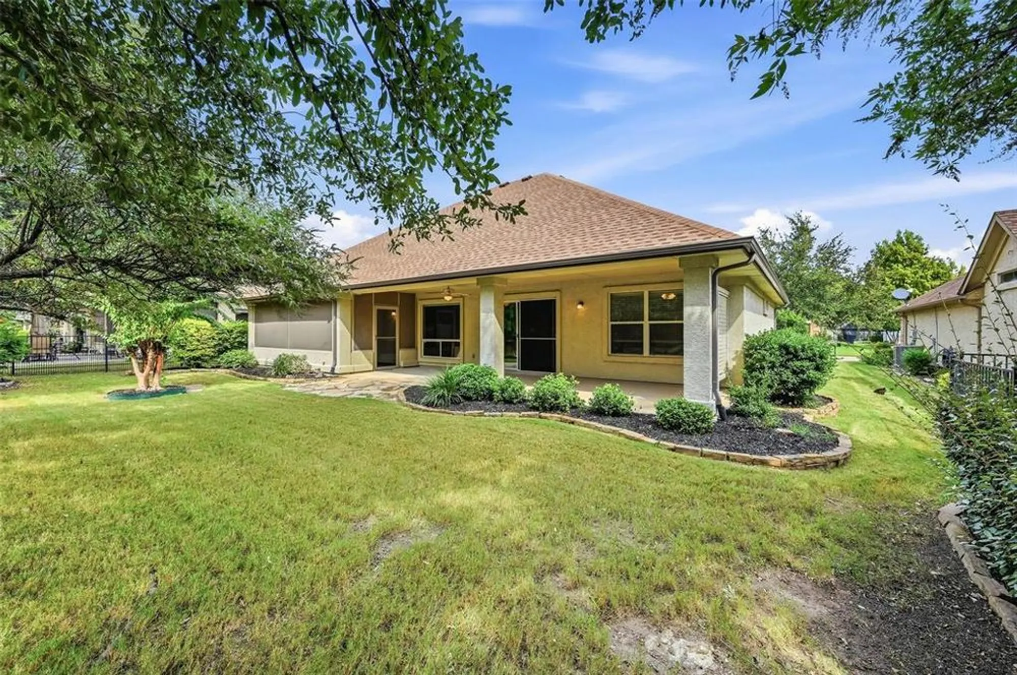 Property Slideshow image 35 of 39 | 10417 belvedere dr, Denton, TX, 76207