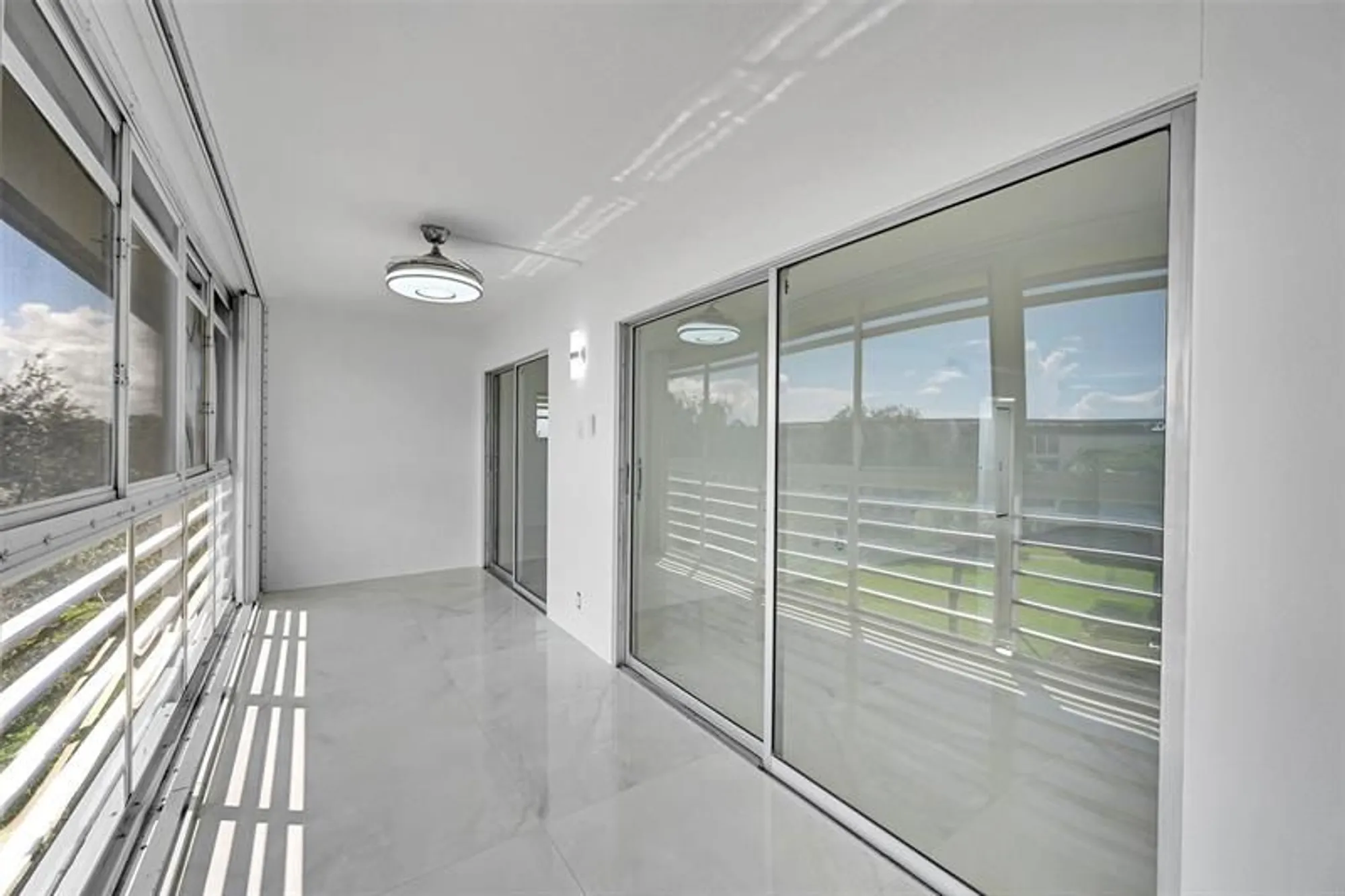 Property Slideshow image 15 of 65 | 2901 victoria cir m4, Coconut Creek, FL, 33066