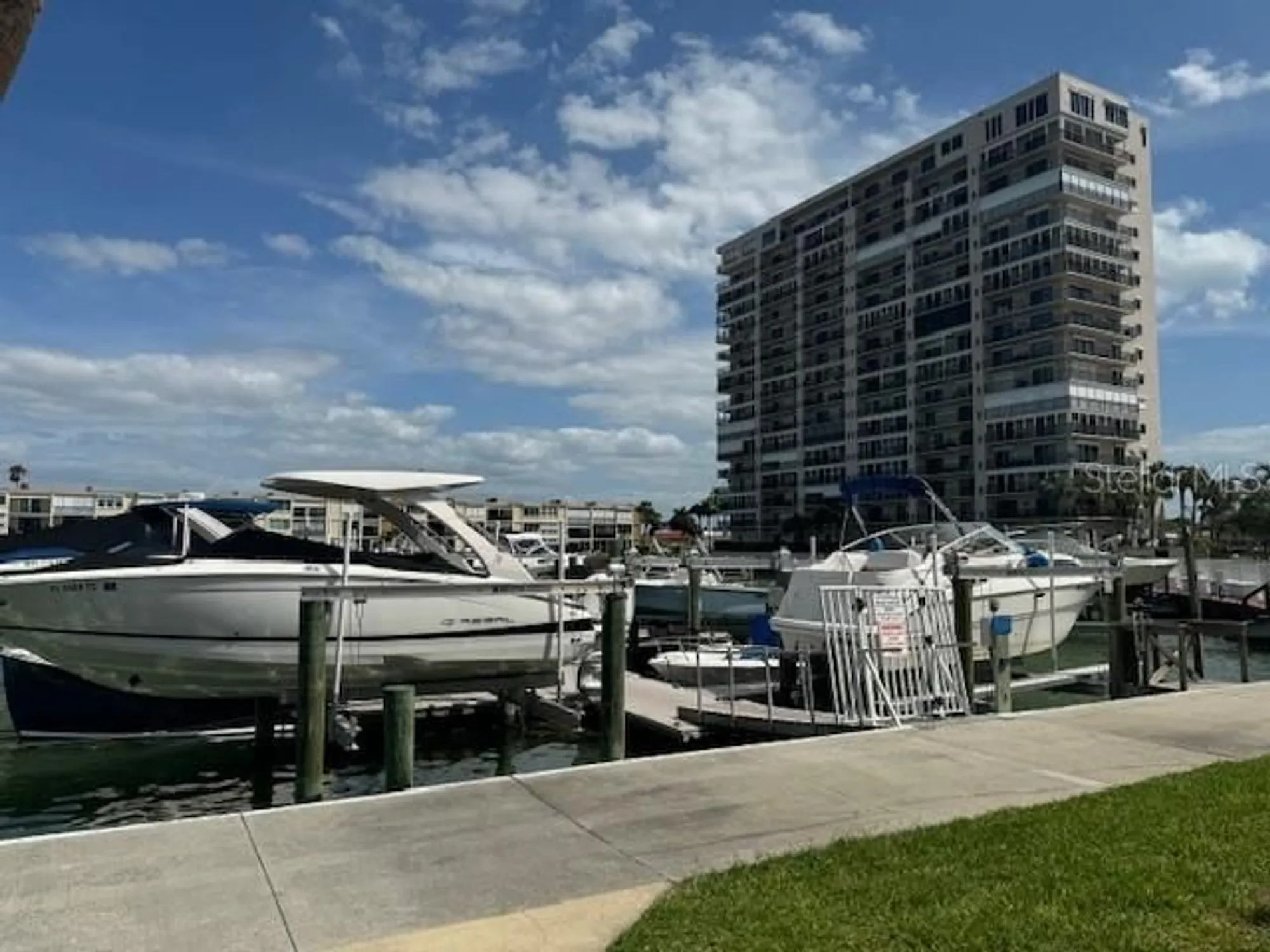 Property Slideshow image 17 of 22 | 7400 sun island dr 603, South Pasadena, FL, 33707