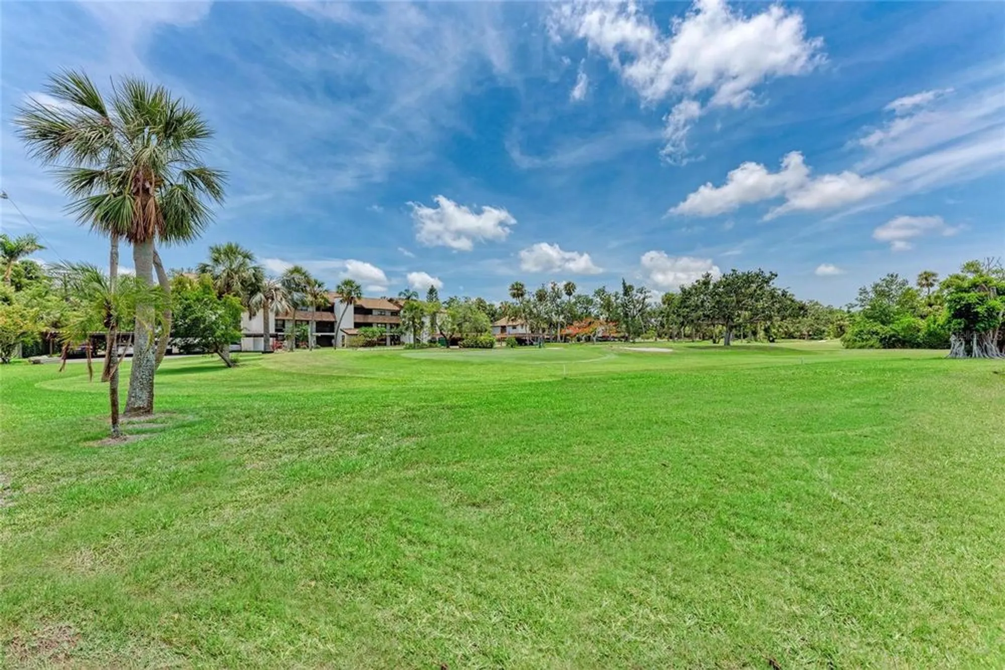 Property Slideshow image 42 of 59 | 4644 red maple rd 1303, Bradenton, FL, 34210
