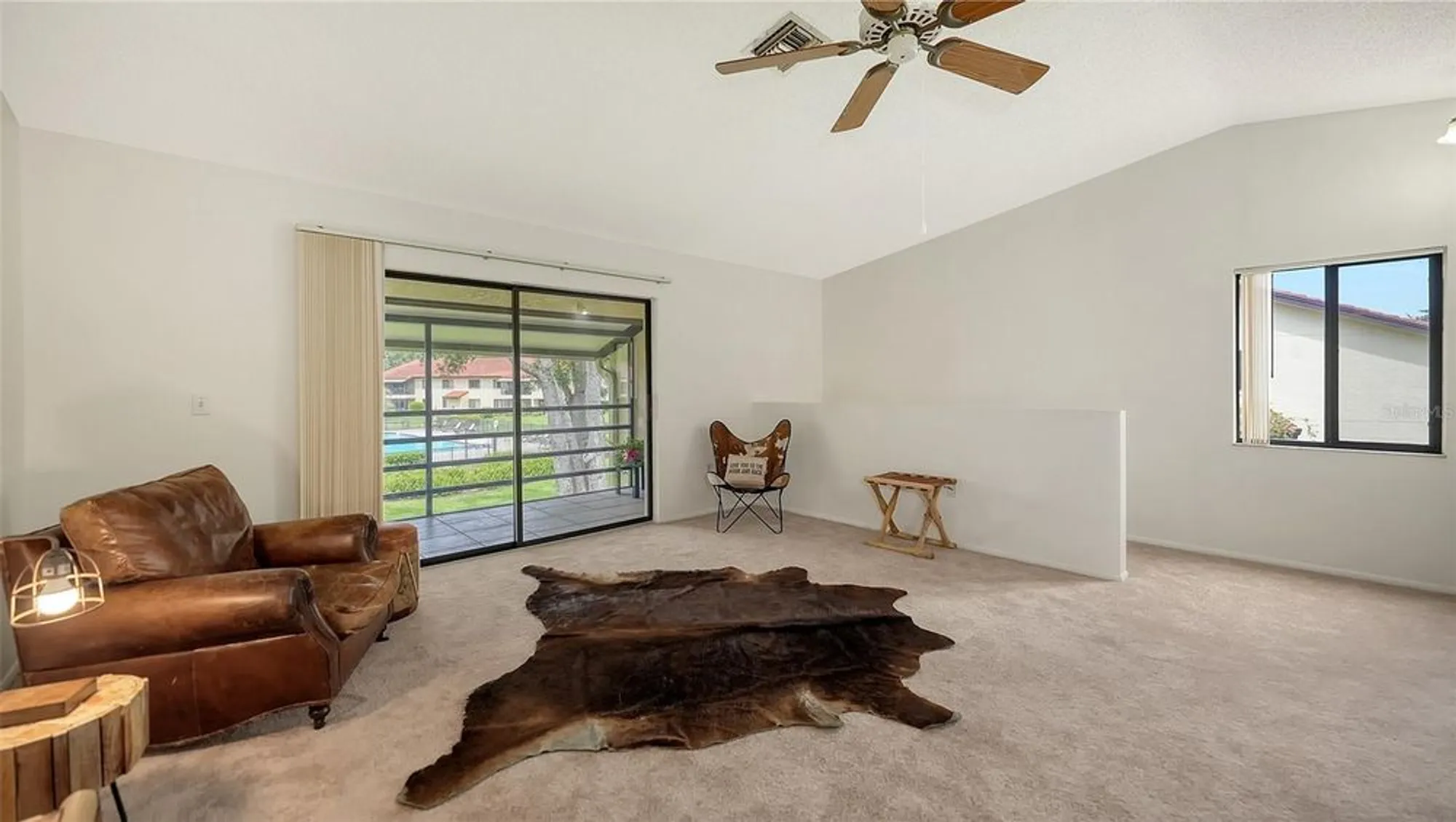 Property Slideshow image 15 of 36 | 5785 gardens dr # 5785, Sarasota, FL, 34243