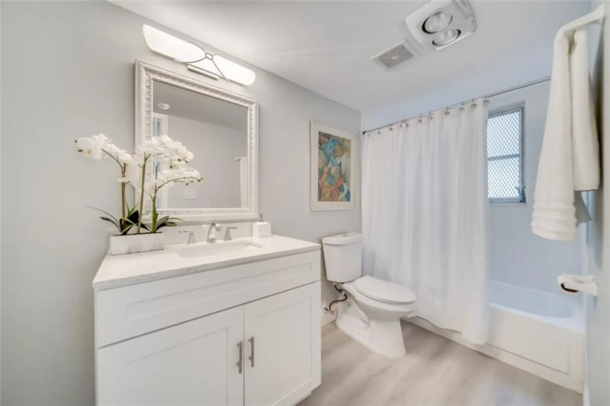 Property Slideshow image 21 of 43 | 2271 nw 47th ter 107, Lauderhill, FL, 33313