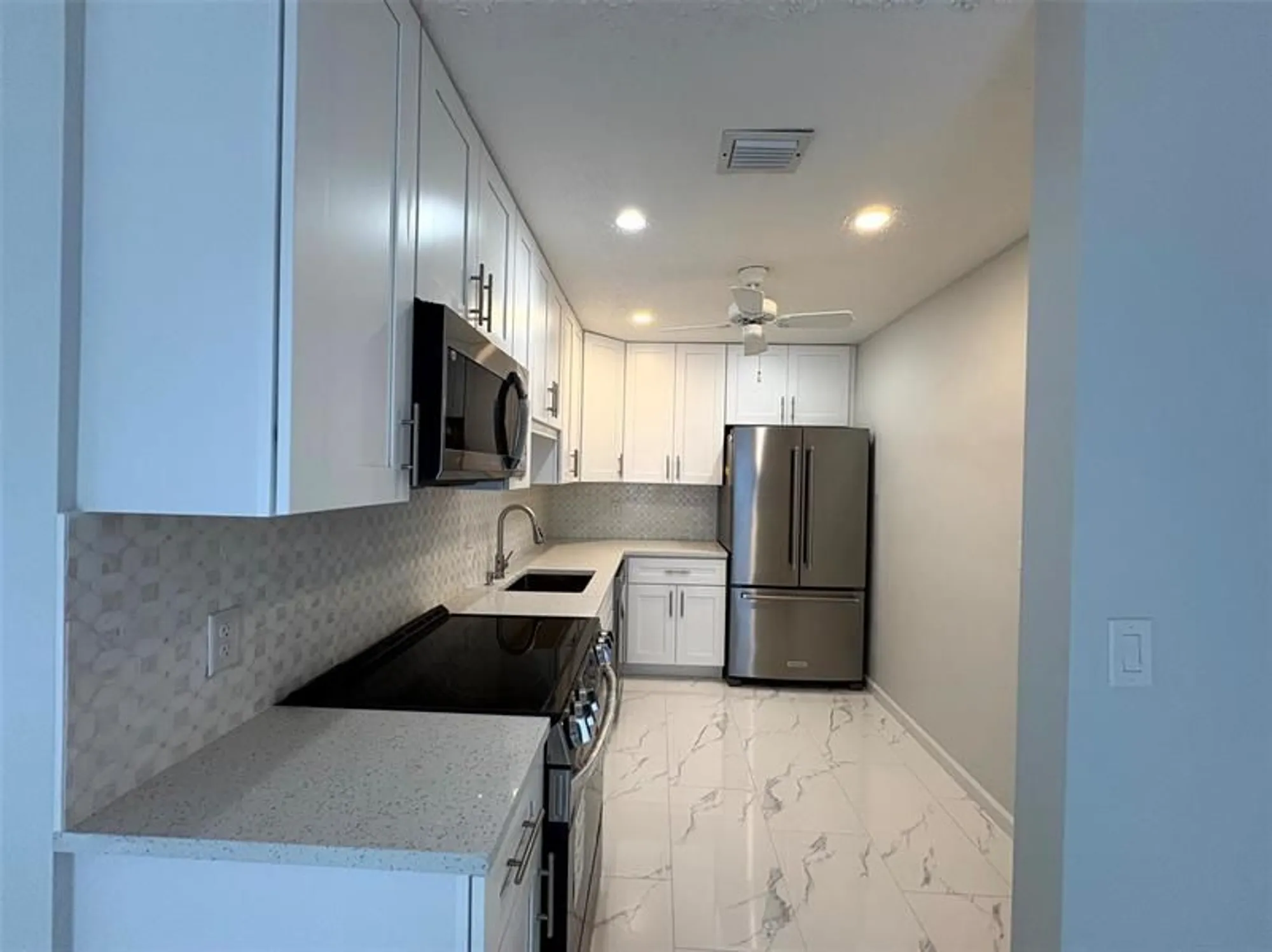 Property Slideshow image 7 of 37 | 10119 42nd ter s # 129, Boynton Beach, FL, 33436