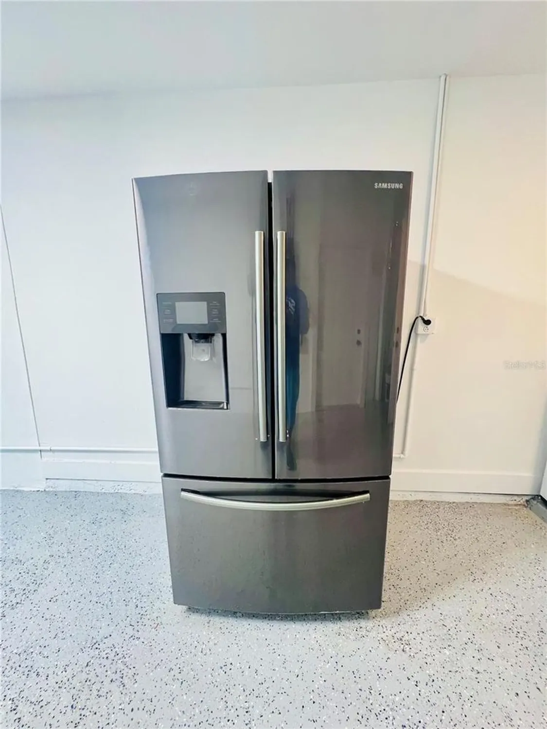 Property Slideshow image 25 of 28 | 801 leeward way, Palm Harbor, FL, 34685