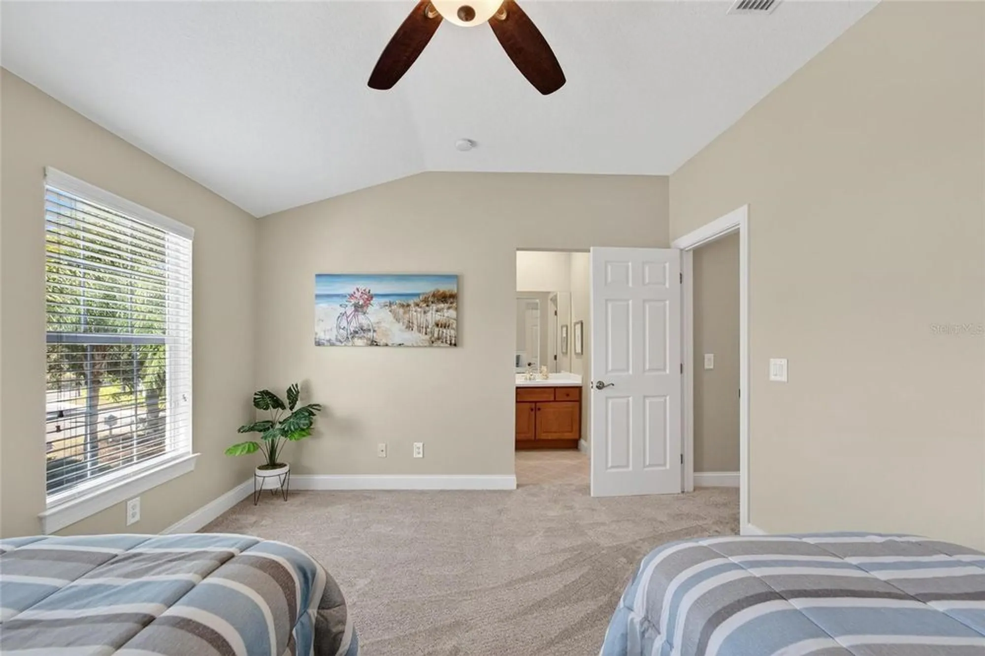 Property Slideshow image 68 of 90 | 114 aberdeen pond dr, Apollo Beach, FL, 33572