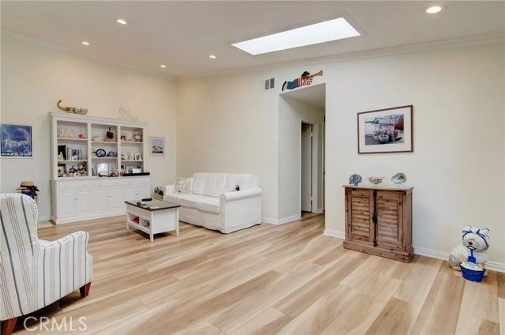 Property Slideshow image 8 of 22 | 8788 coral springs ct 203 h, Huntington Beach, CA, 92646