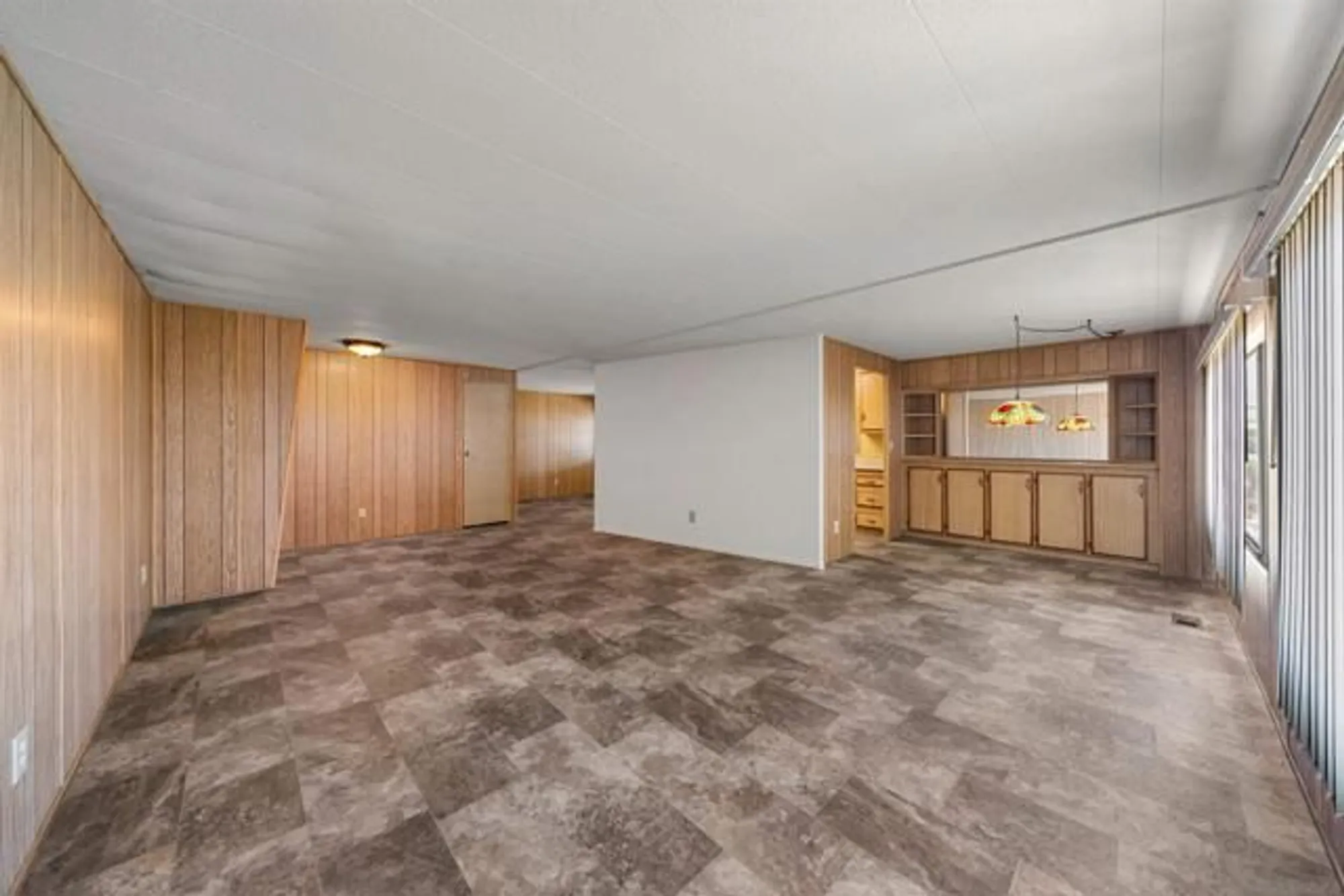 Property Slideshow image 8 of 29 | 444 n el camino real spc 42, Encinitas, CA, 92024