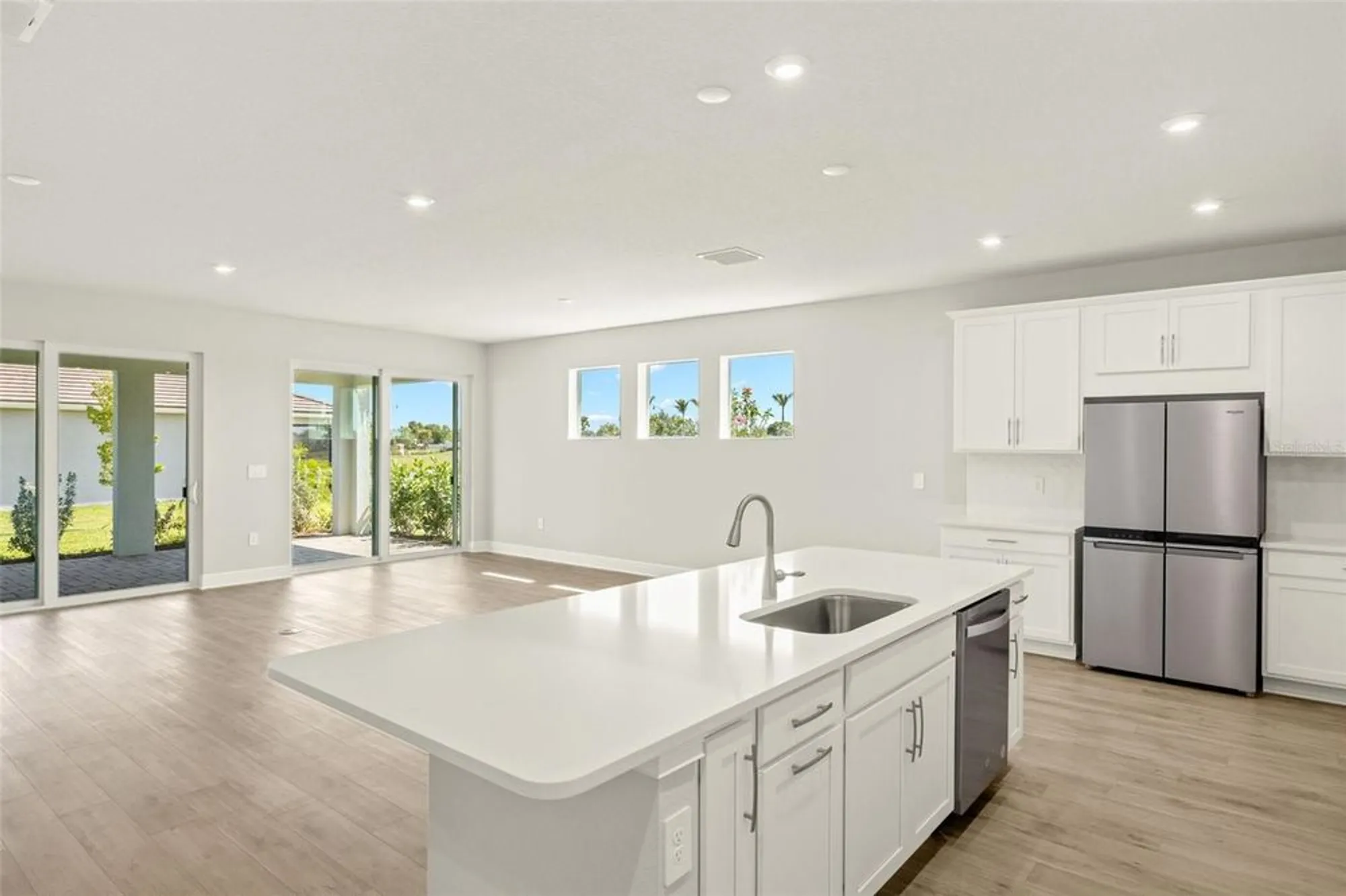 Property Slideshow image 10 of 42 | 11683 rose gold ct, Venice, FL, 34293