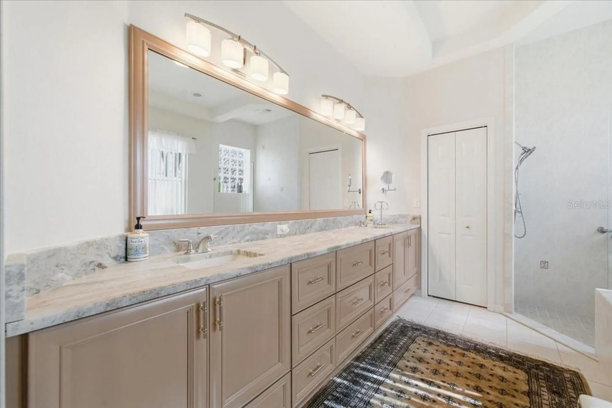 Property Slideshow image 27 of 46 | 10051 lenox blvd, Weeki Wachee, FL, 34613